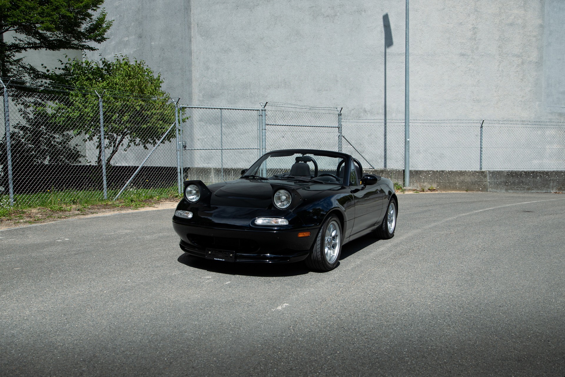 MAZDA MX-5 Monster Miata V8