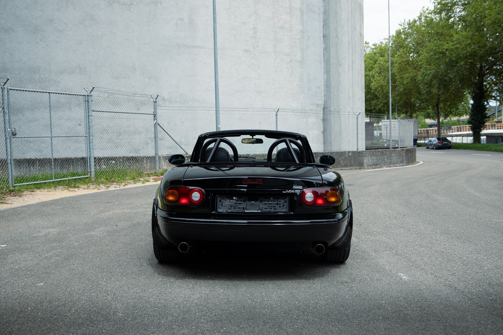 MAZDA MX-5 Monster Miata V8-image-3