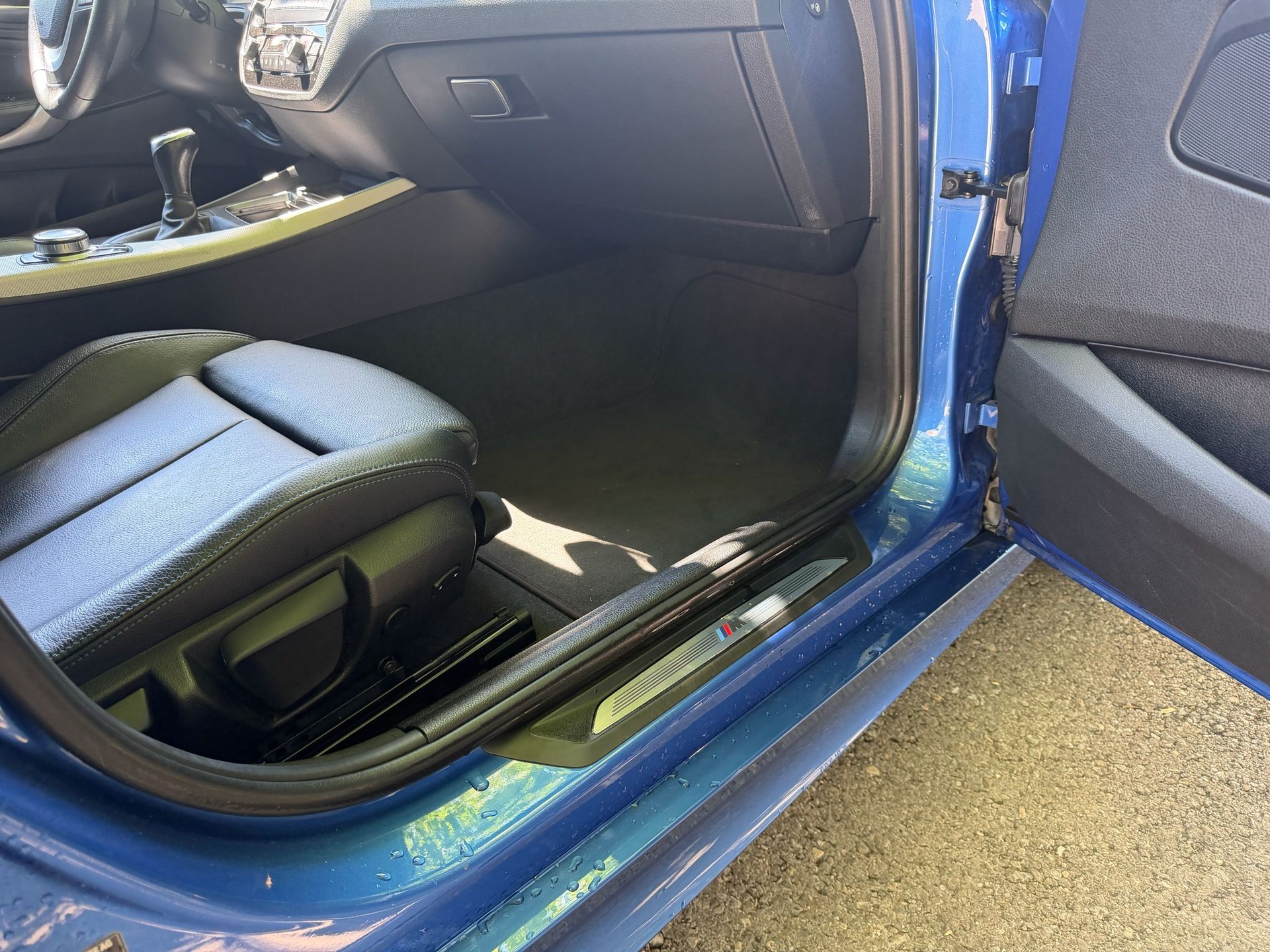 BMW 118i-image-5