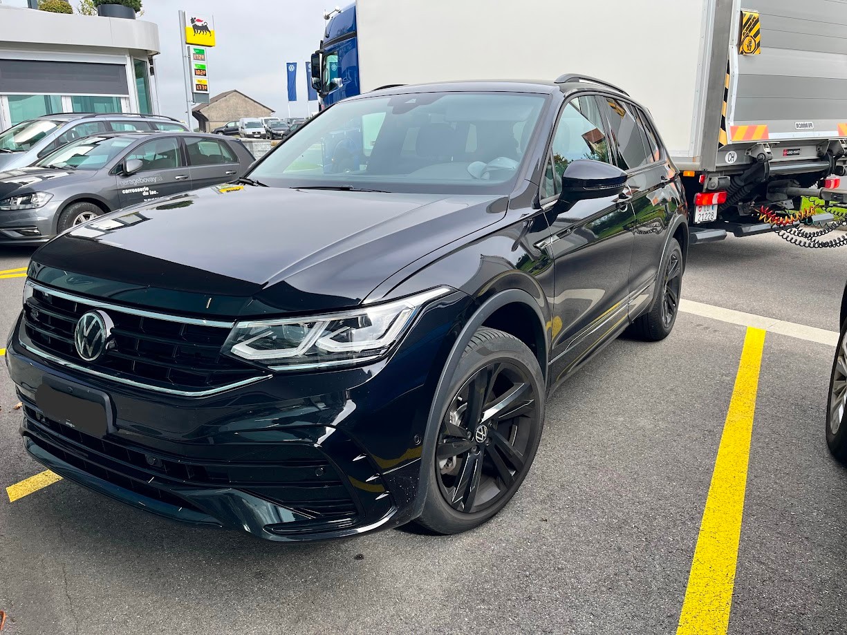 VW Tiguan 2.0TSI R-Line 4Motion DSG-image-0