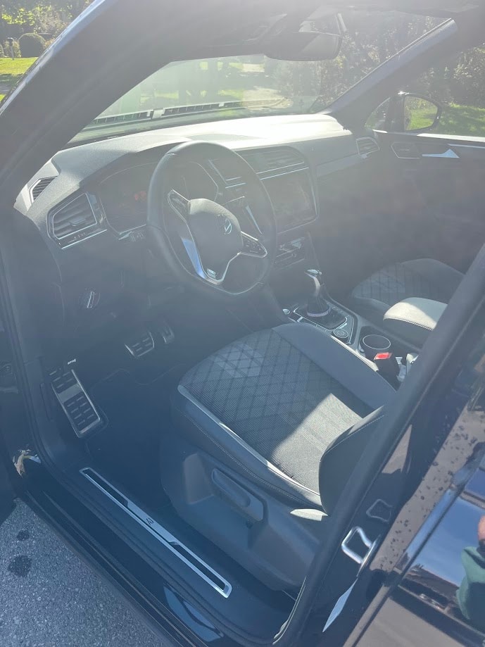 VW Tiguan 2.0TSI R-Line 4Motion DSG-image-5