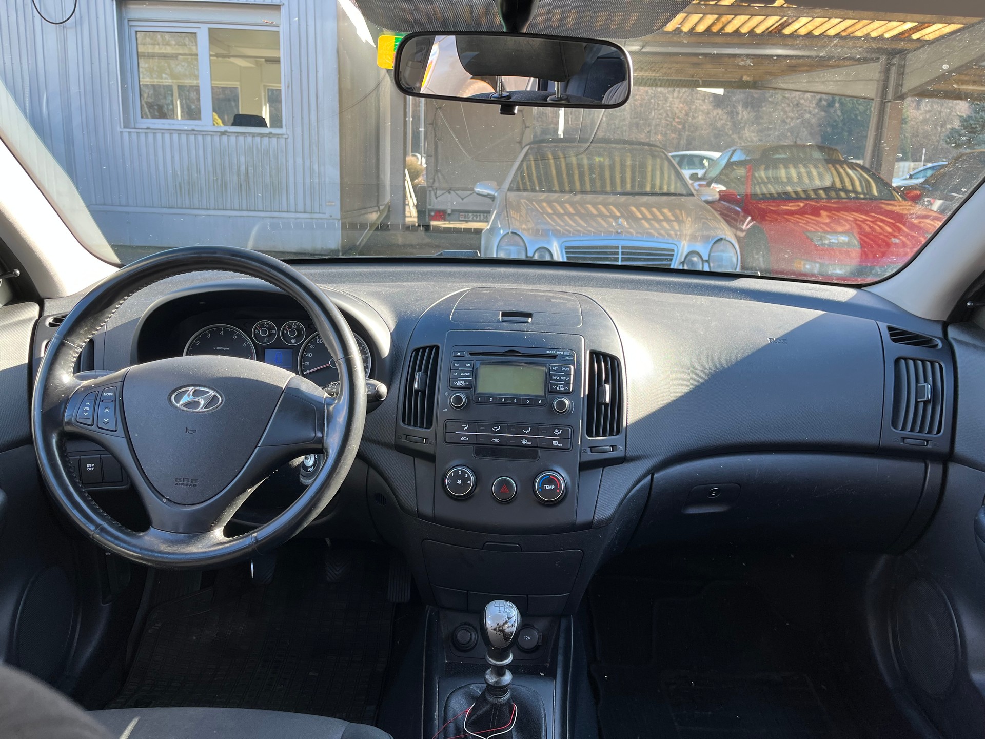 HYUNDAI i30 1.4 Comfort-image-10