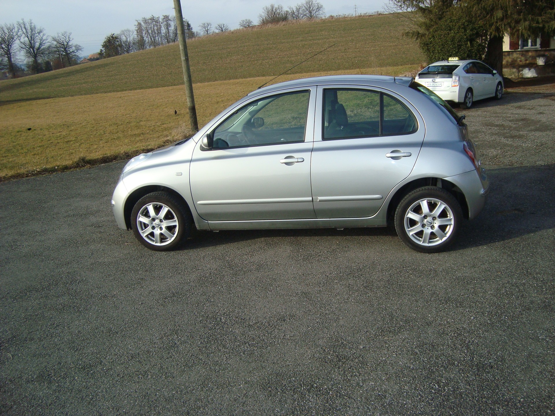 NISSAN MICRA-image-4
