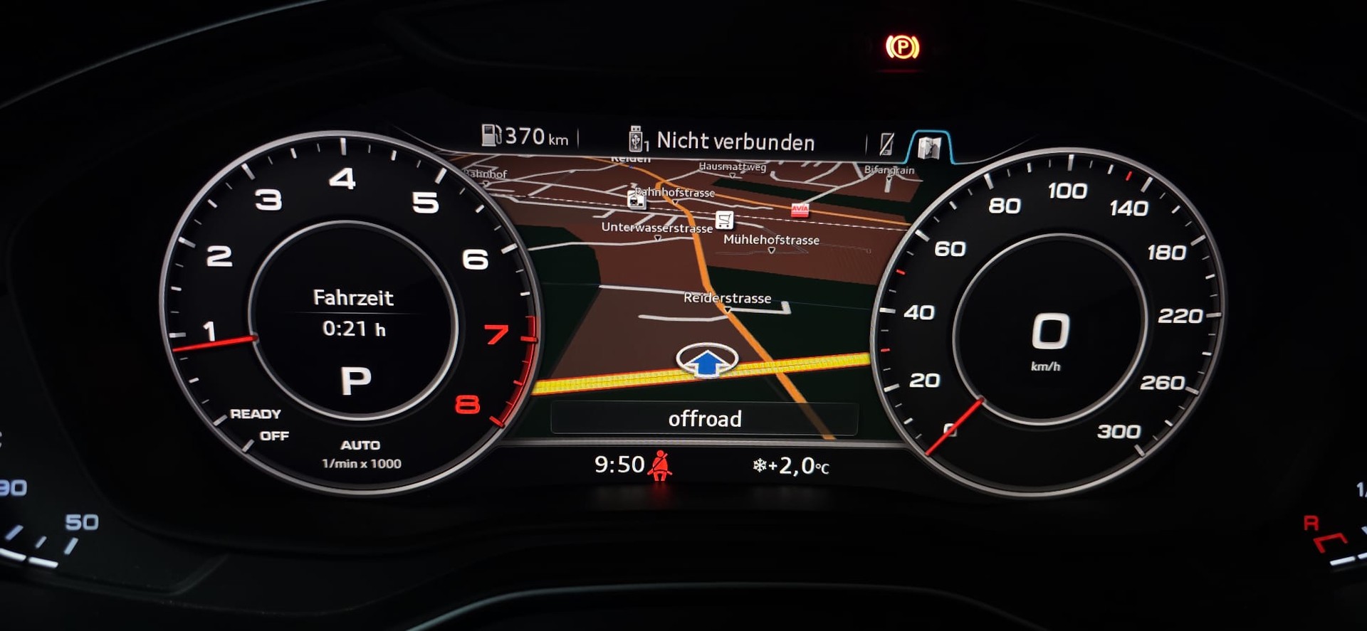 AUDI Q5 2.0 TFSI S-Line design quattro S-tronic-image-14