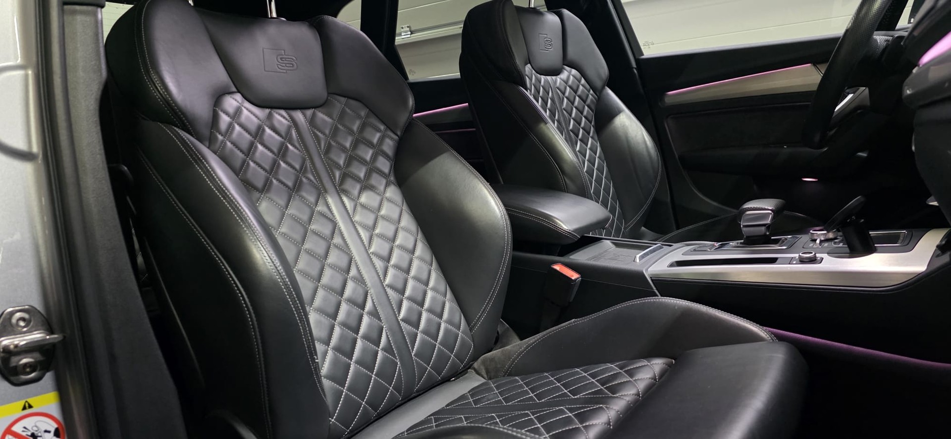 AUDI Q5 2.0 TFSI S-Line design quattro S-tronic-image-26