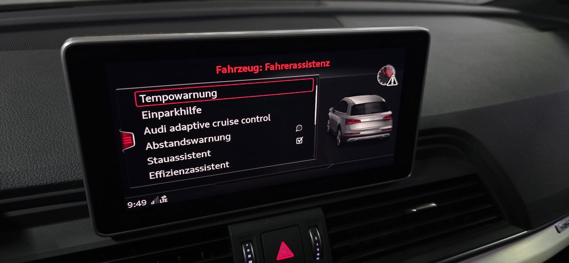 AUDI Q5 2.0 TFSI S-Line design quattro S-tronic-image-22