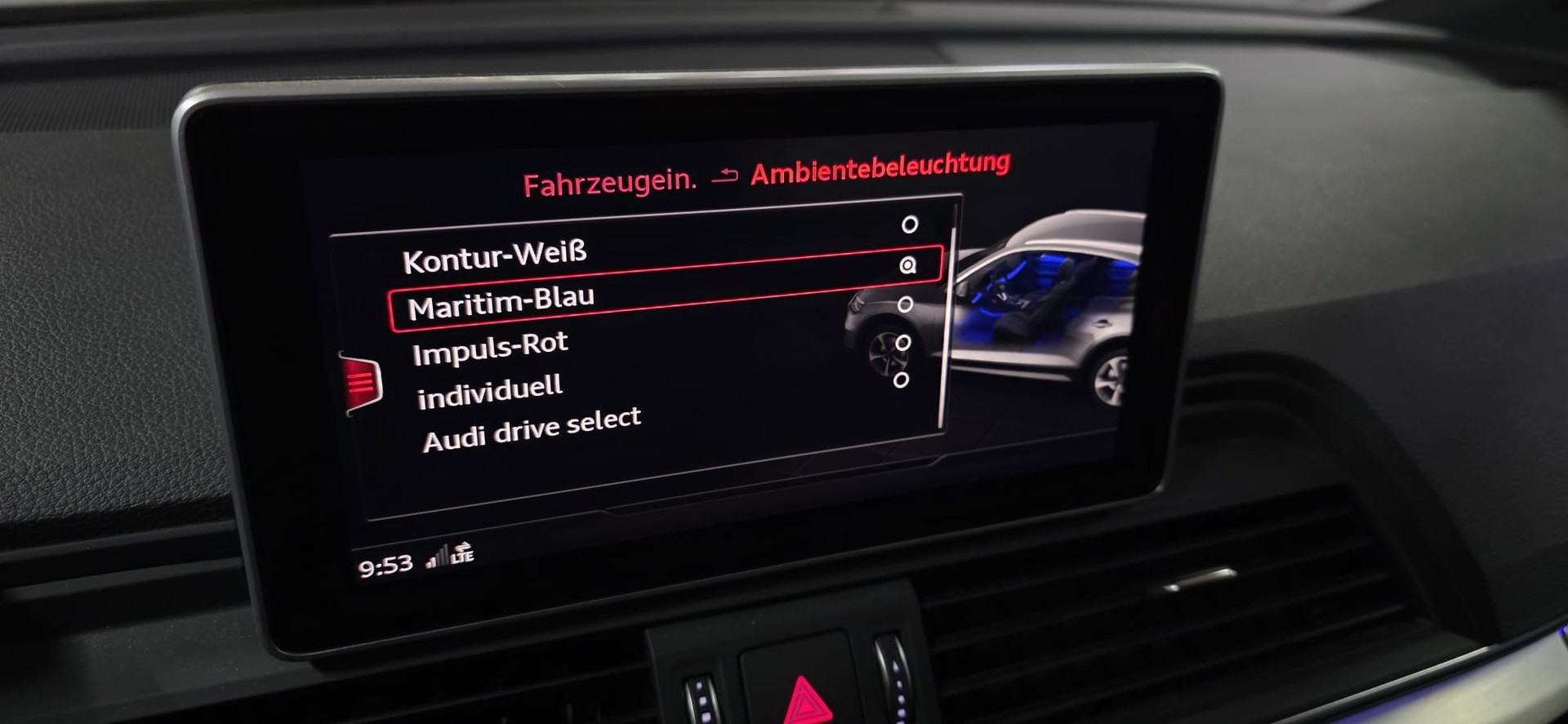 AUDI Q5 2.0 TFSI S-Line design quattro S-tronic-image-19