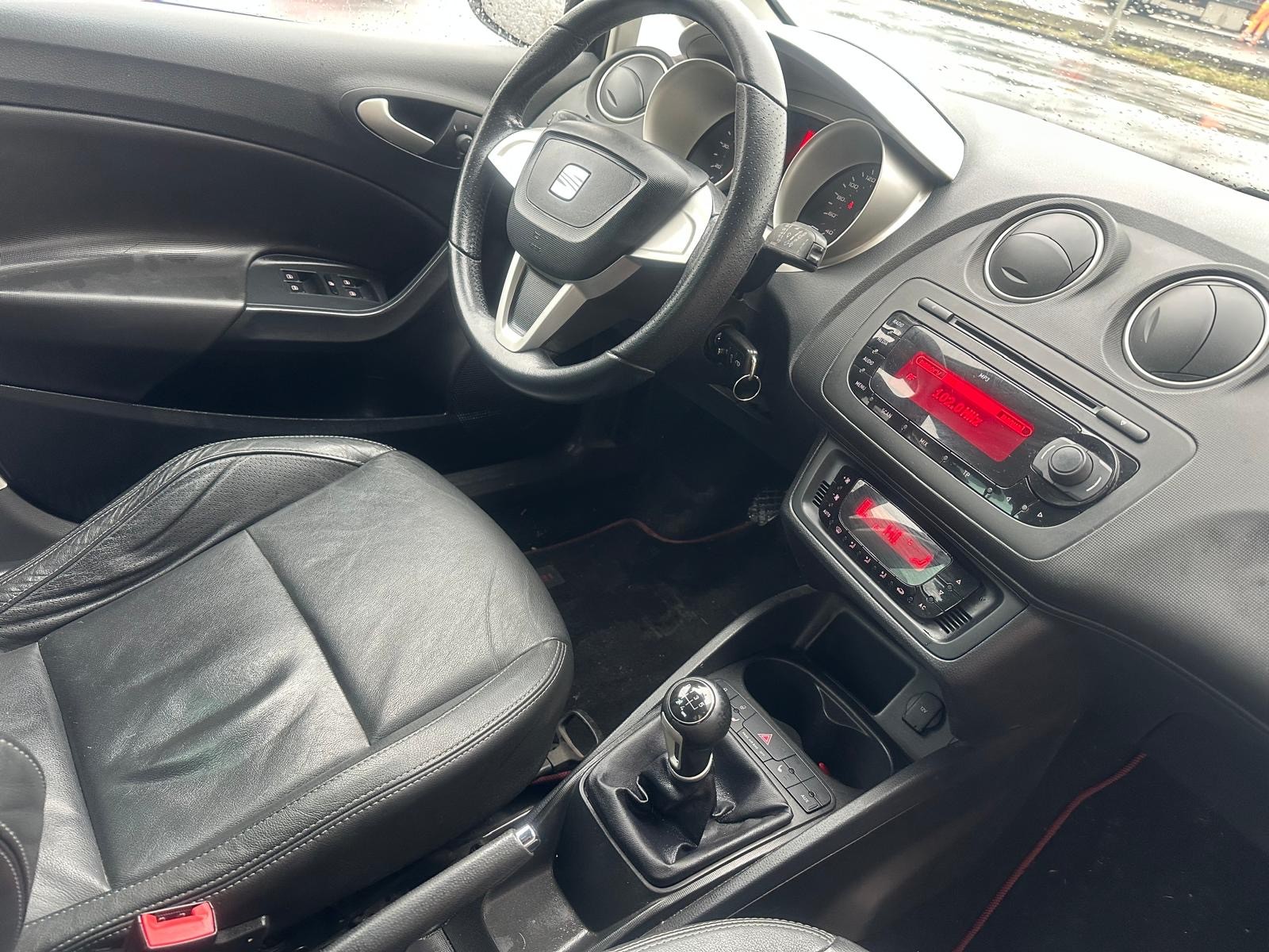 SEAT Ibiza 1.2 TSI COPA Style-image-15