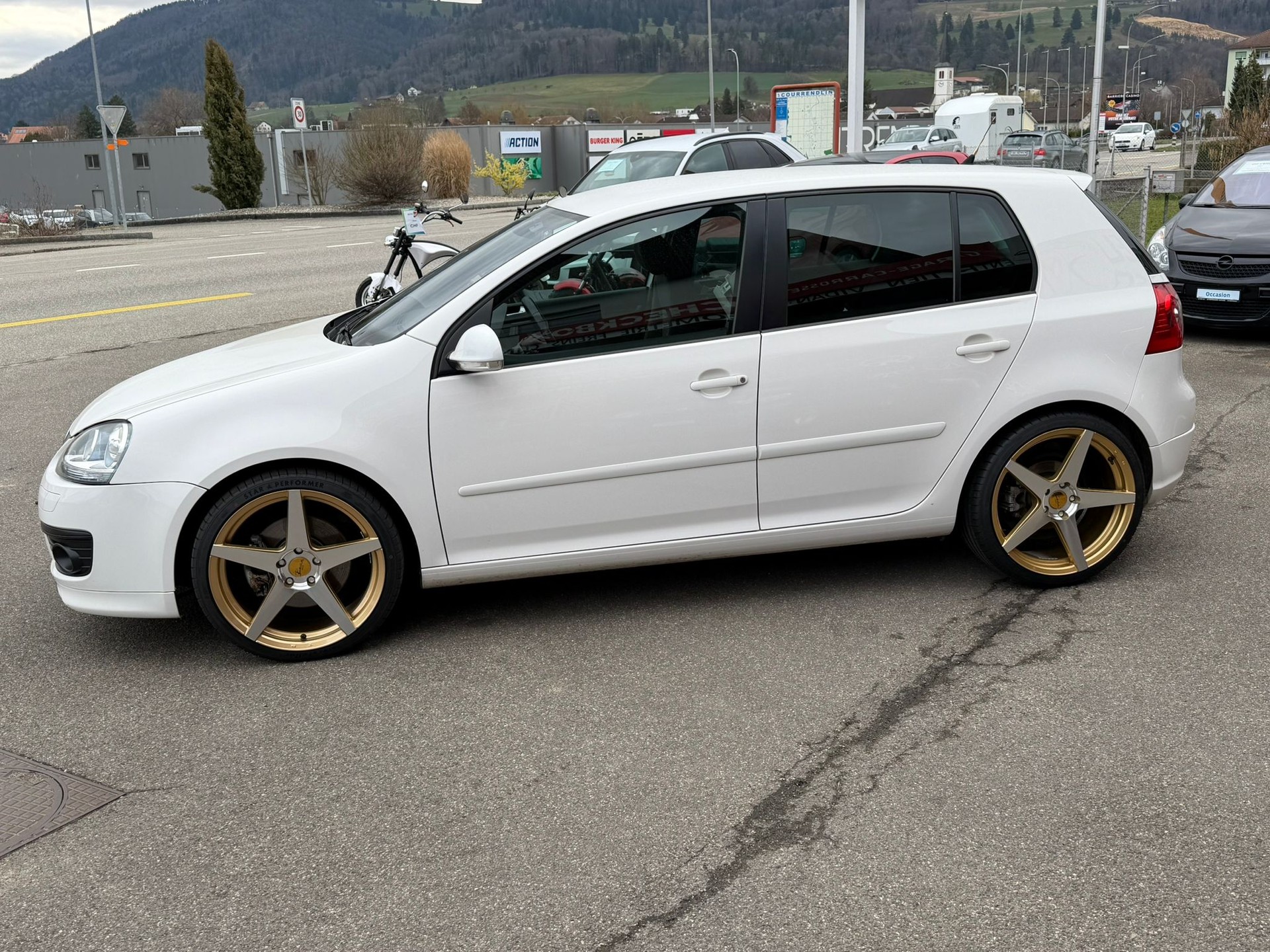 VW Golf 1.4 TSI GT Sport-image-4