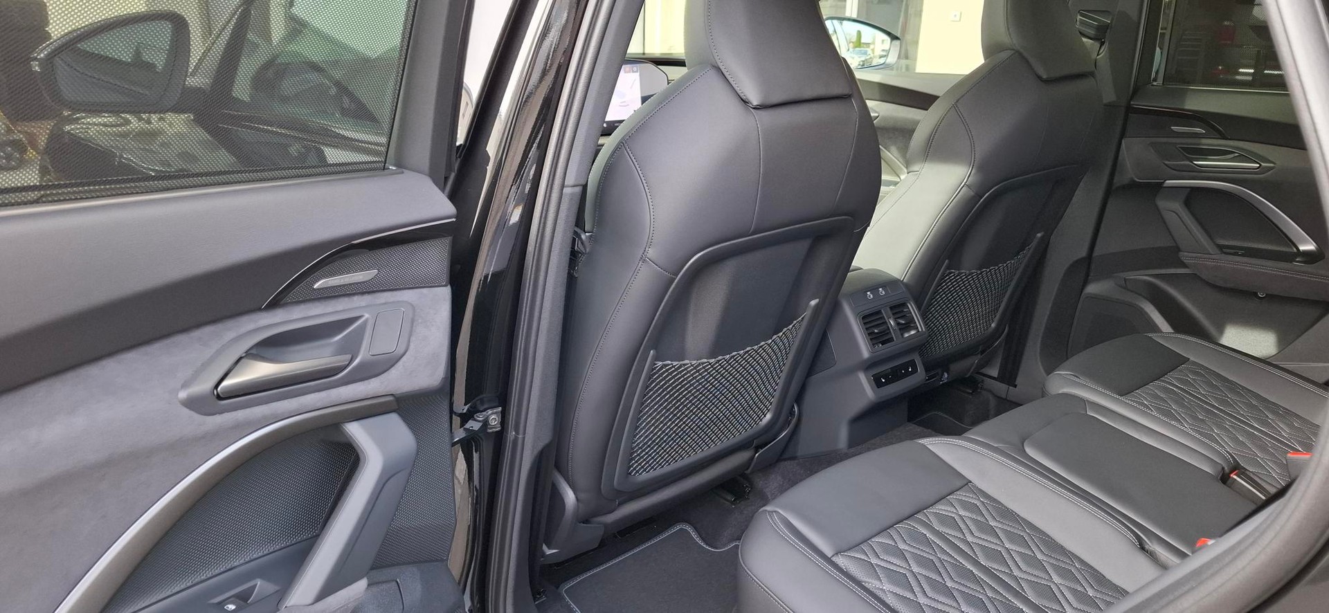 AUDI SQ5 Sportback TFSI quattro S-tronic-image-9