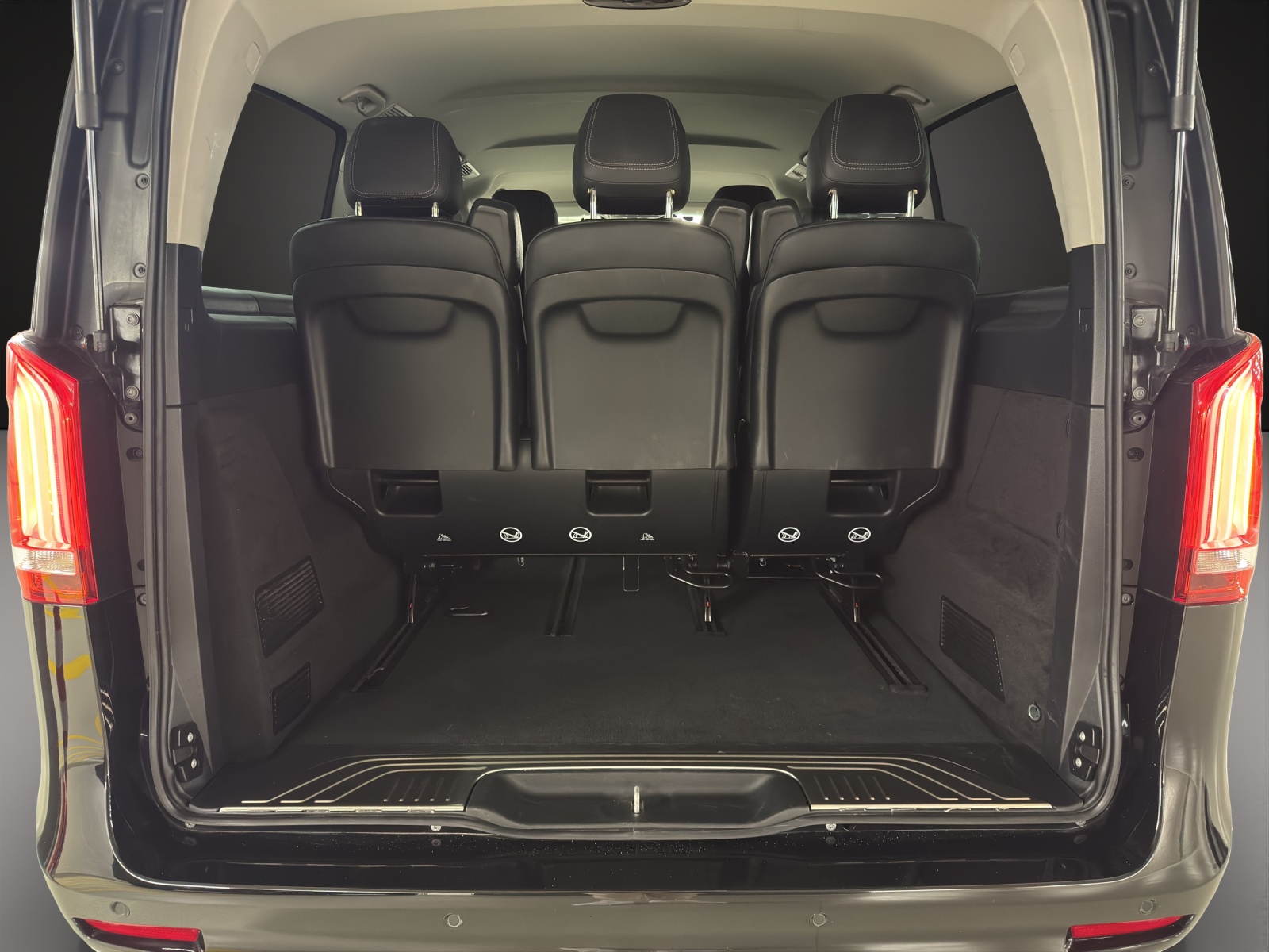 MERCEDES-BENZ V 250 d lang Avantgarde 4Matic G-Tronic-image-15