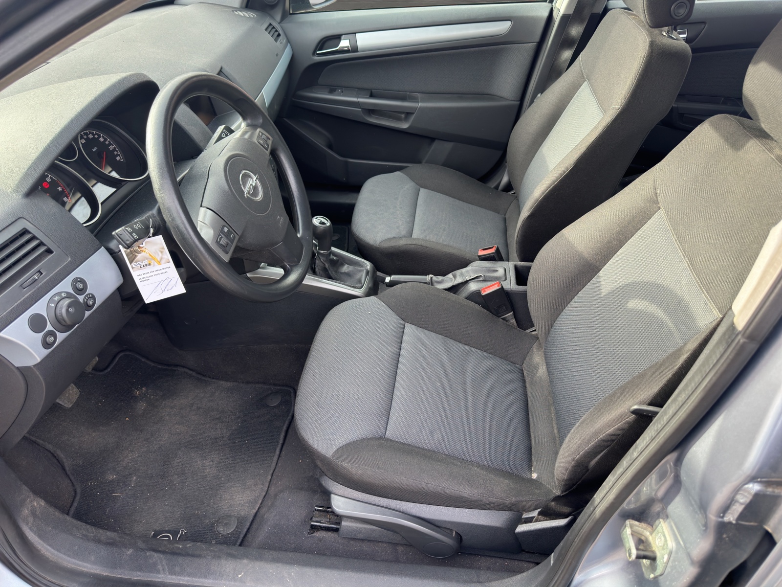 OPEL Astra 1.6i 16V TP Sport-image-8