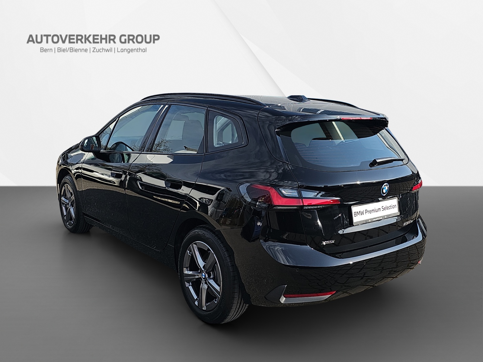 BMW 230e xDrive Act. Tourer-image-3