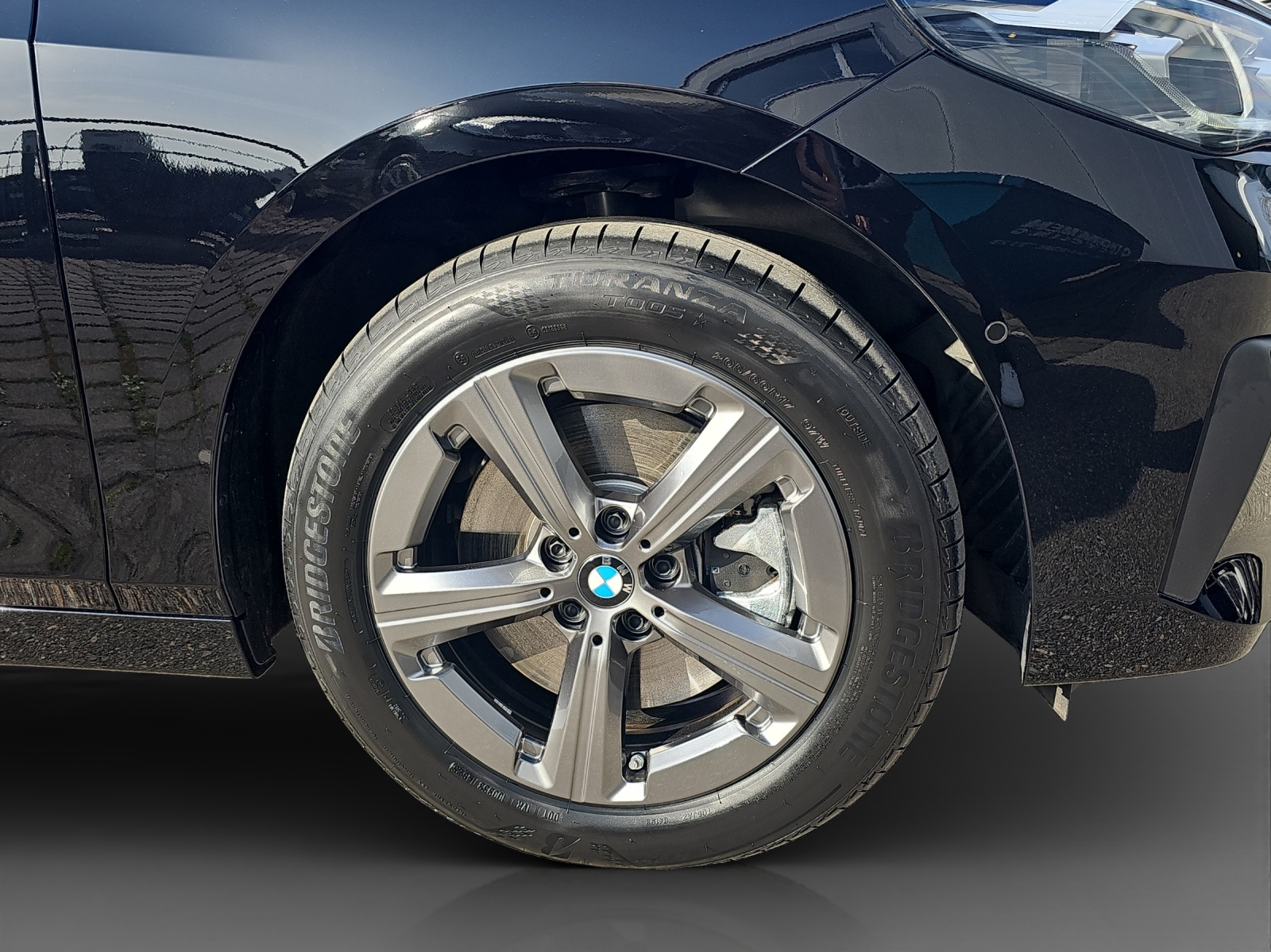 BMW 230e xDrive Act. Tourer-image-8