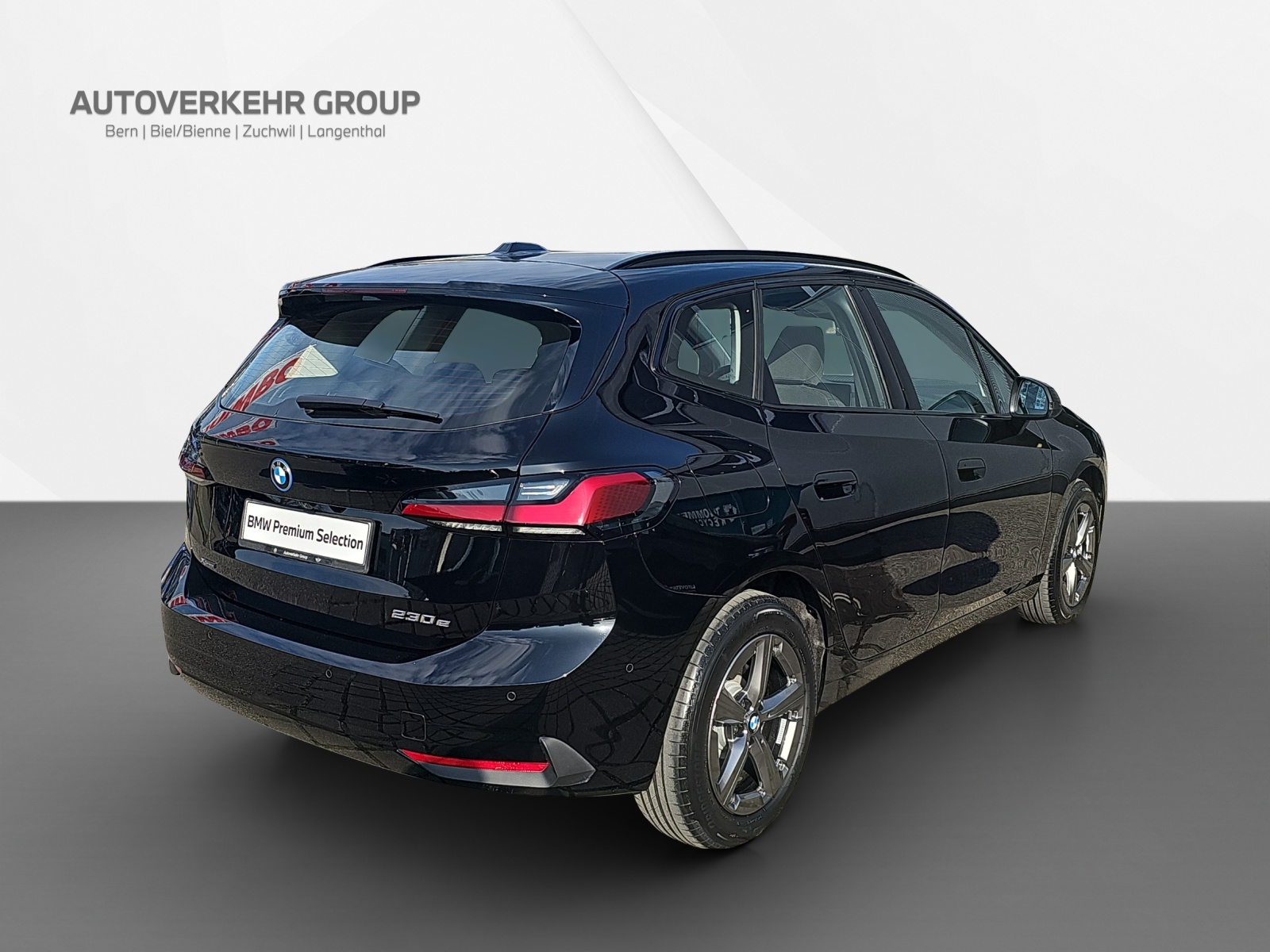 BMW 230e xDrive Act. Tourer-image-5