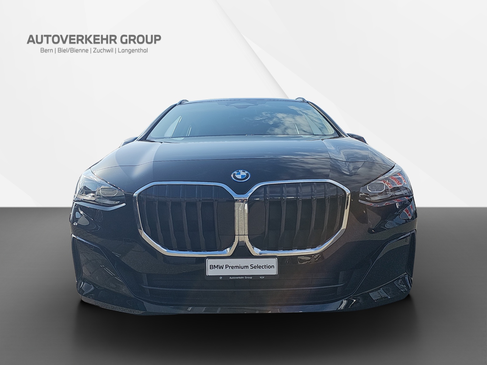 BMW 230e xDrive Act. Tourer-image-1
