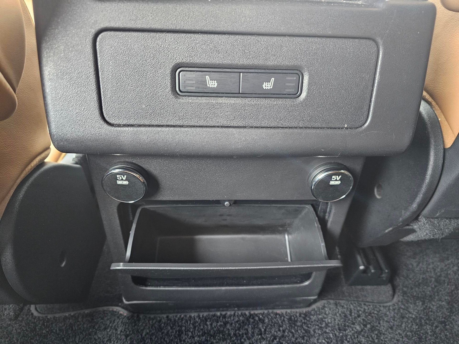 LAND ROVER Discovery 3.0 TD6 HSE Automatic-image-13