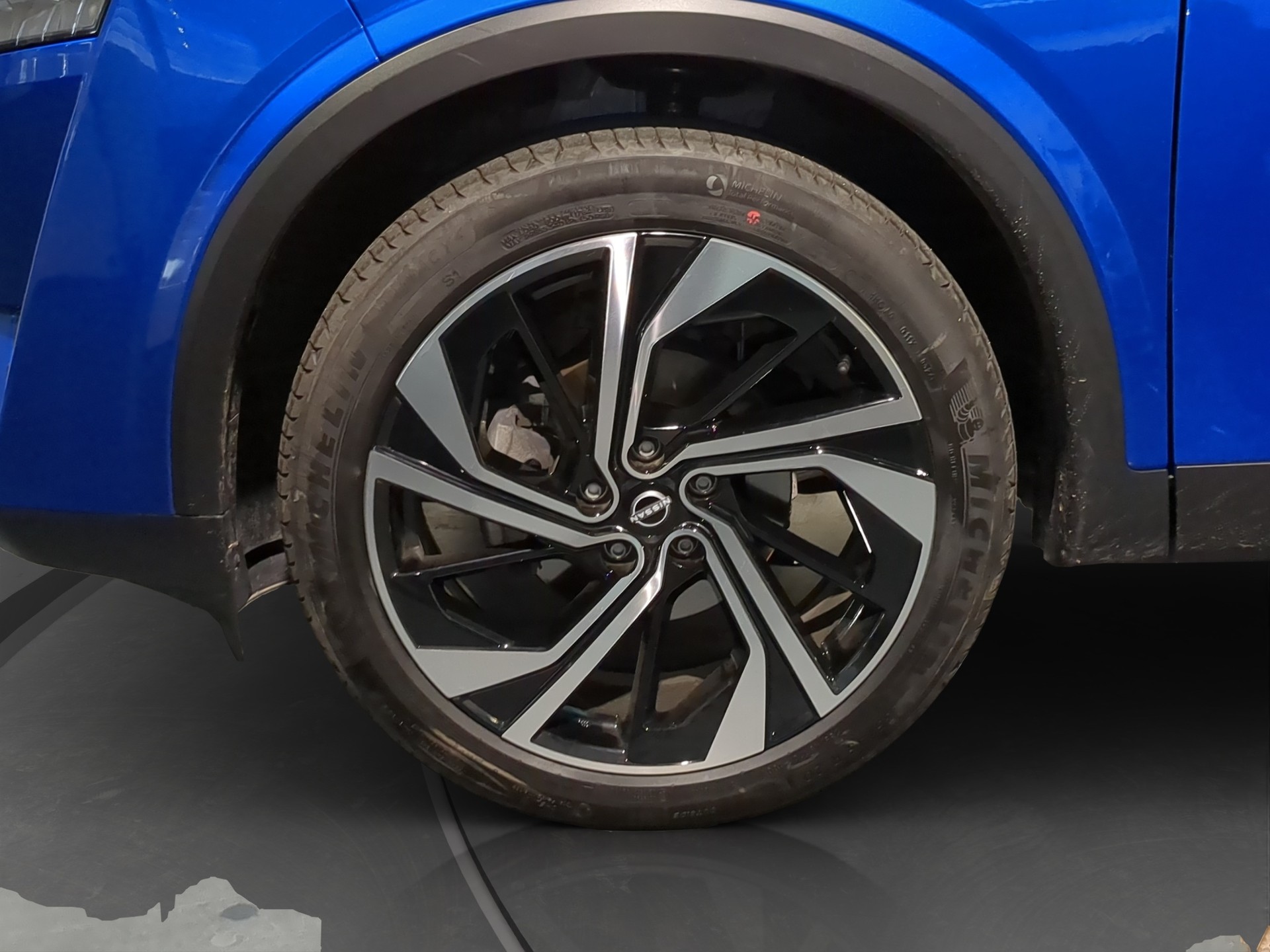 NISSAN Qashqai 1.3 DIG-T MHEV Tekna+ Xtronic 4x4-image-16