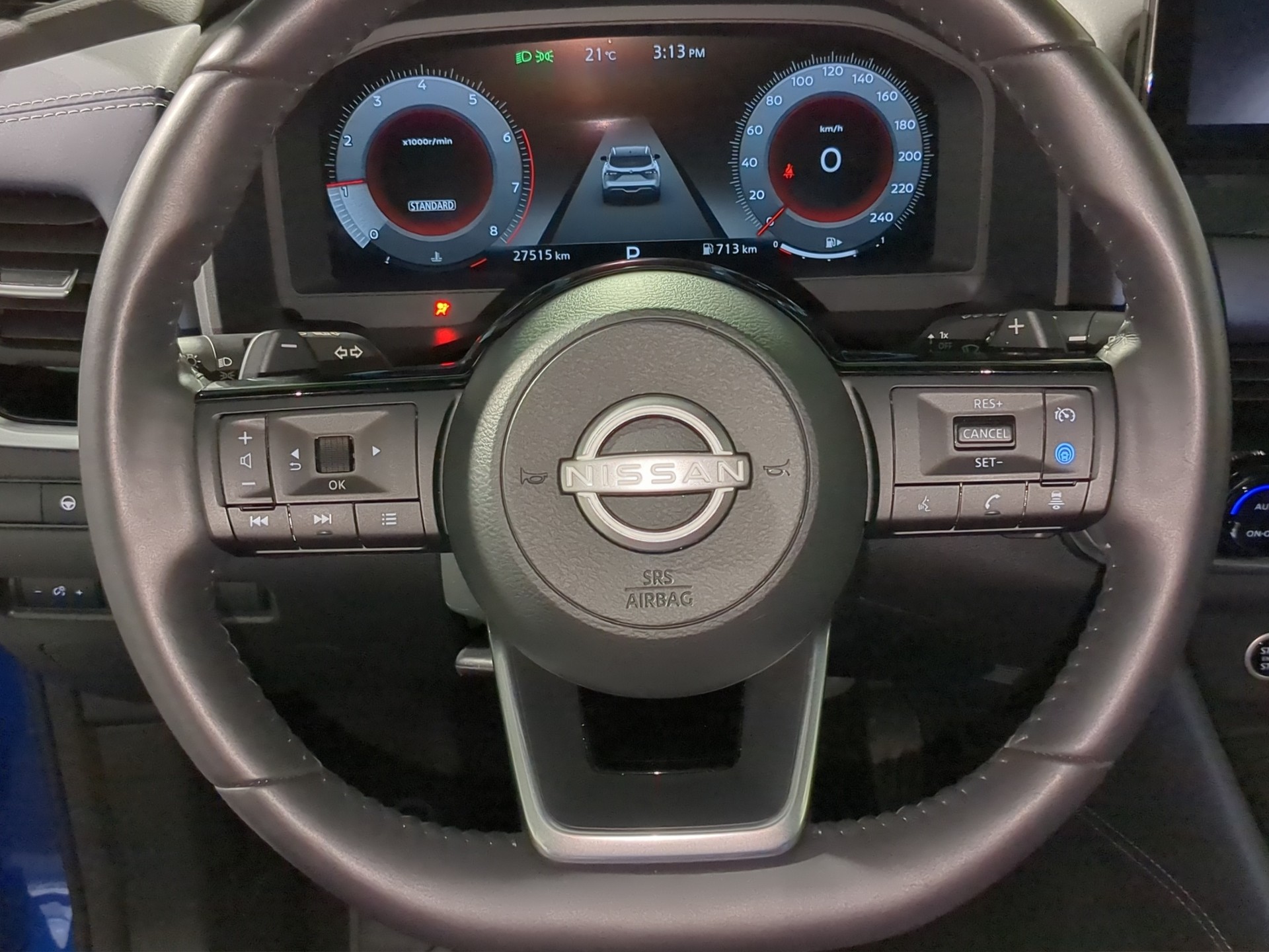 NISSAN Qashqai 1.3 DIG-T MHEV Tekna+ Xtronic 4x4-image-9