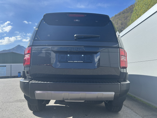 TOYOTA LandCruiser 2.8 48V Style-image-4