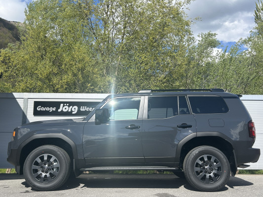 TOYOTA LandCruiser 2.8 48V Style-image-2