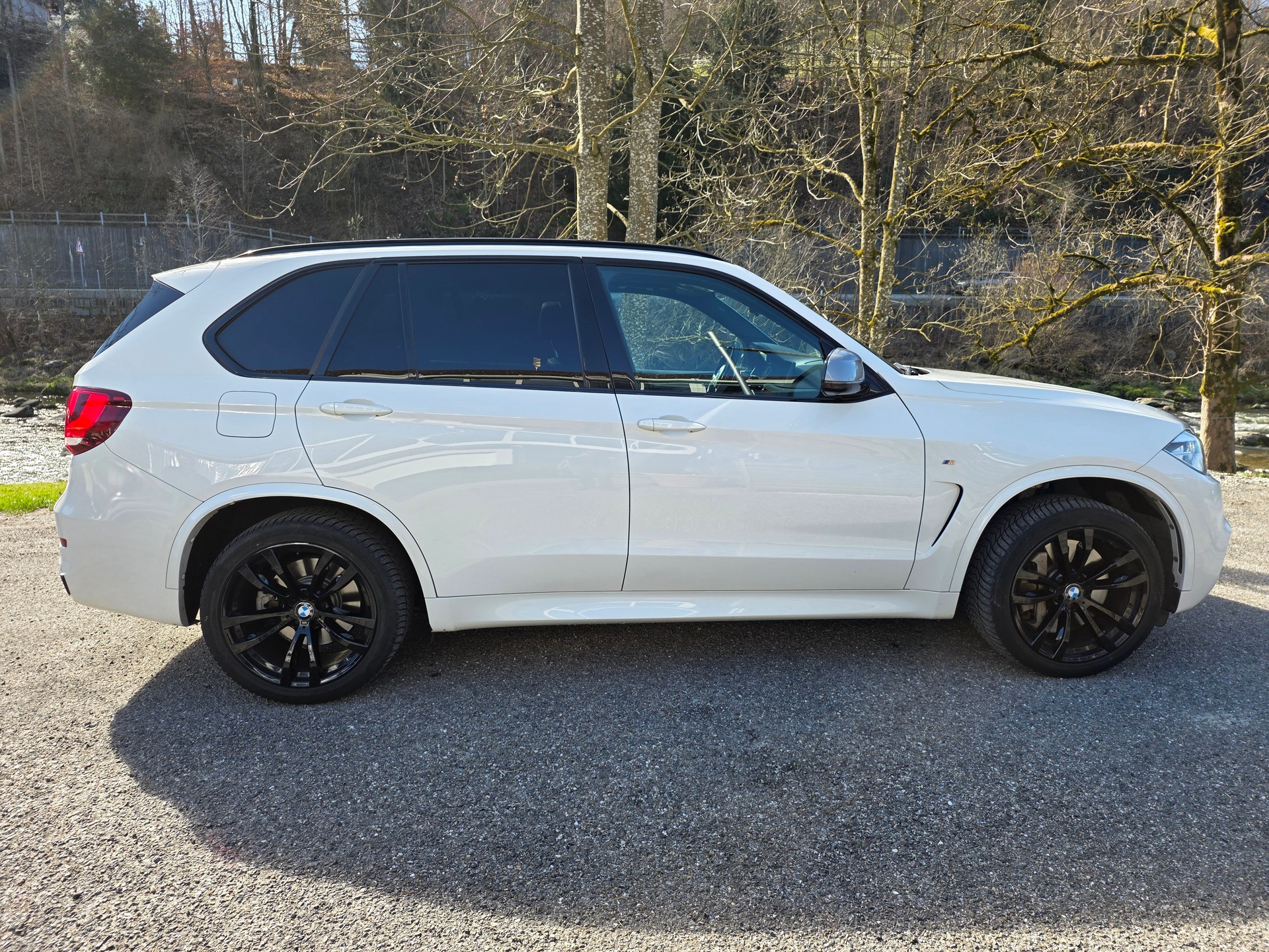 BMW X5 xDrive M50d Steptronic ☆☆☆ MFK 30.10.2025 ☆☆☆ AHK: 3'500kg ☆☆☆-image-3