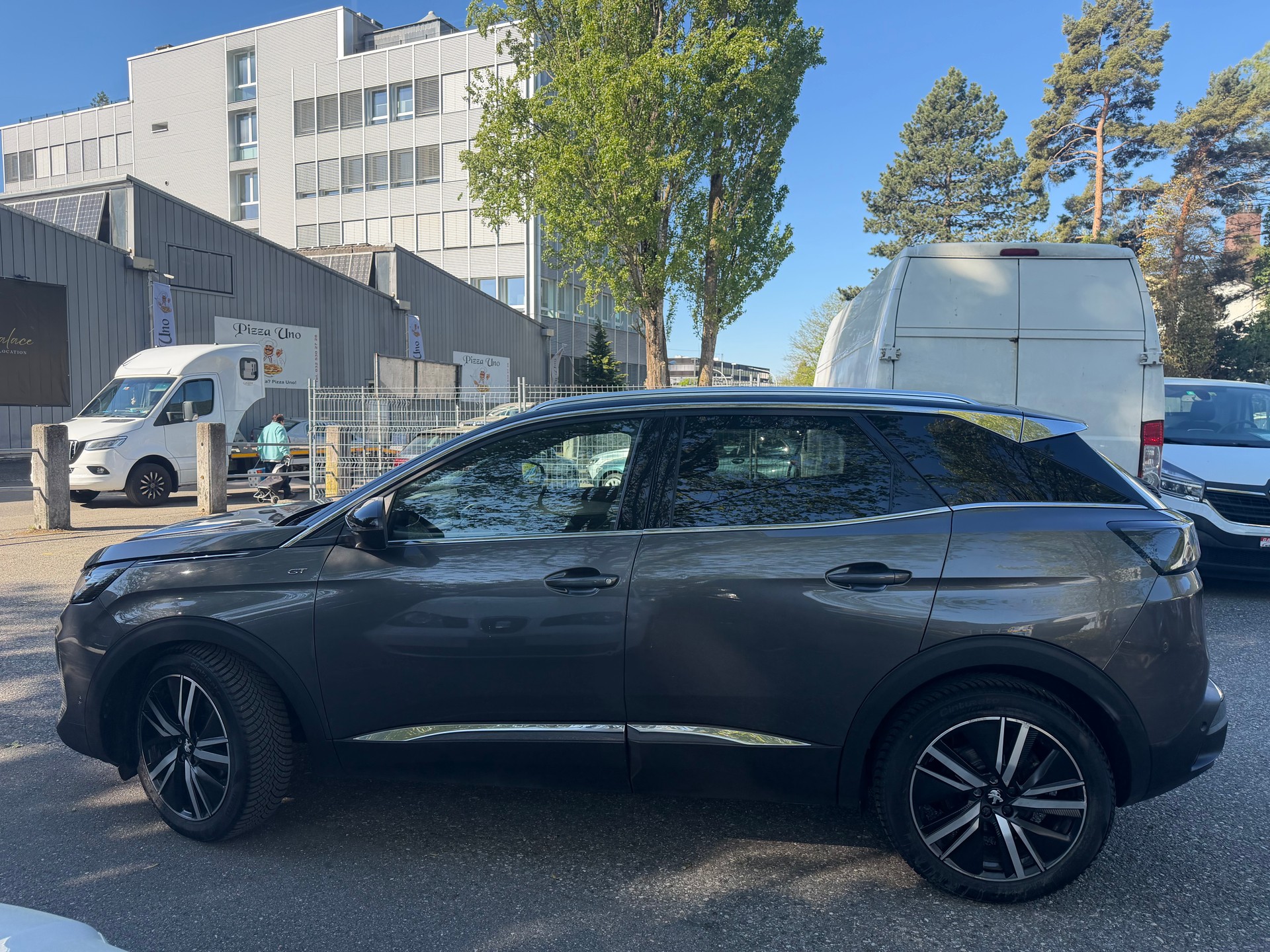 PEUGEOT 3008 1.5 BlueHDi GT EAT8 * Leder * Gr. Navi * LED * Klima-auto * PDC v&h-RF-Kamera 360 * Tempomat * Ab MFK-image-9