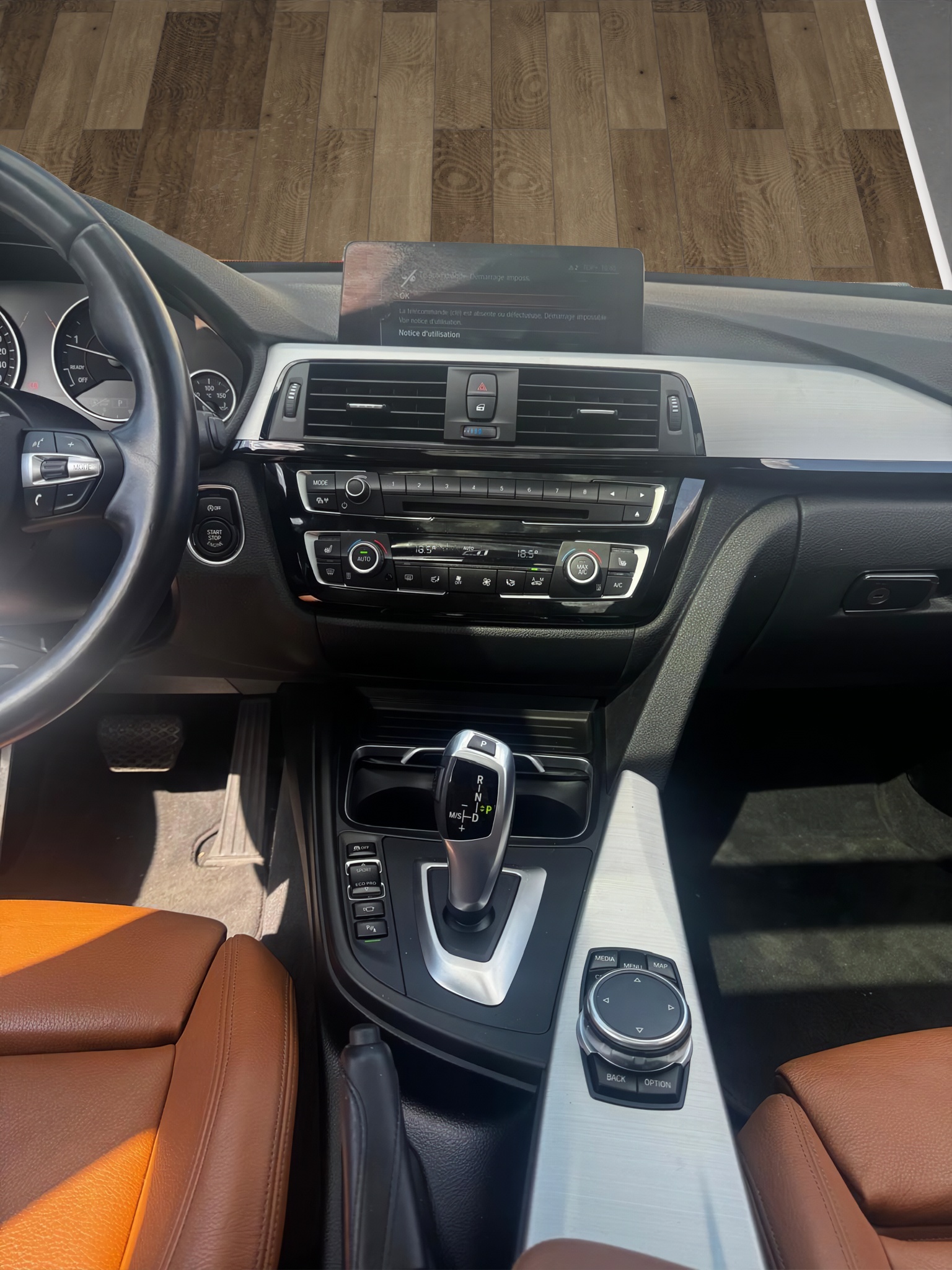 BMW 330d GT xDrive Sport Line Steptronic-image-12