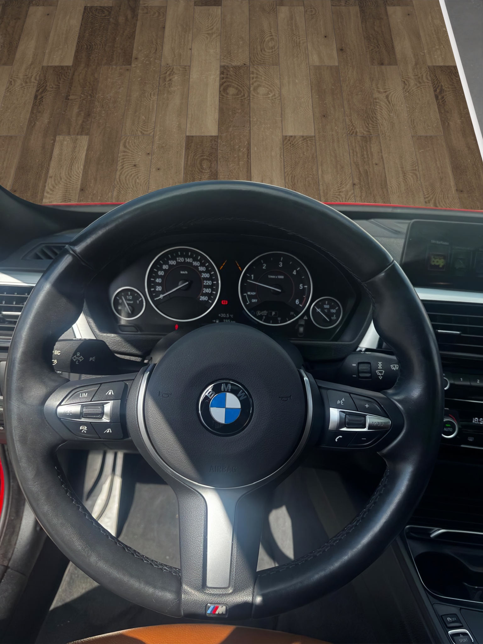 BMW 330d GT xDrive Sport Line Steptronic-image-9