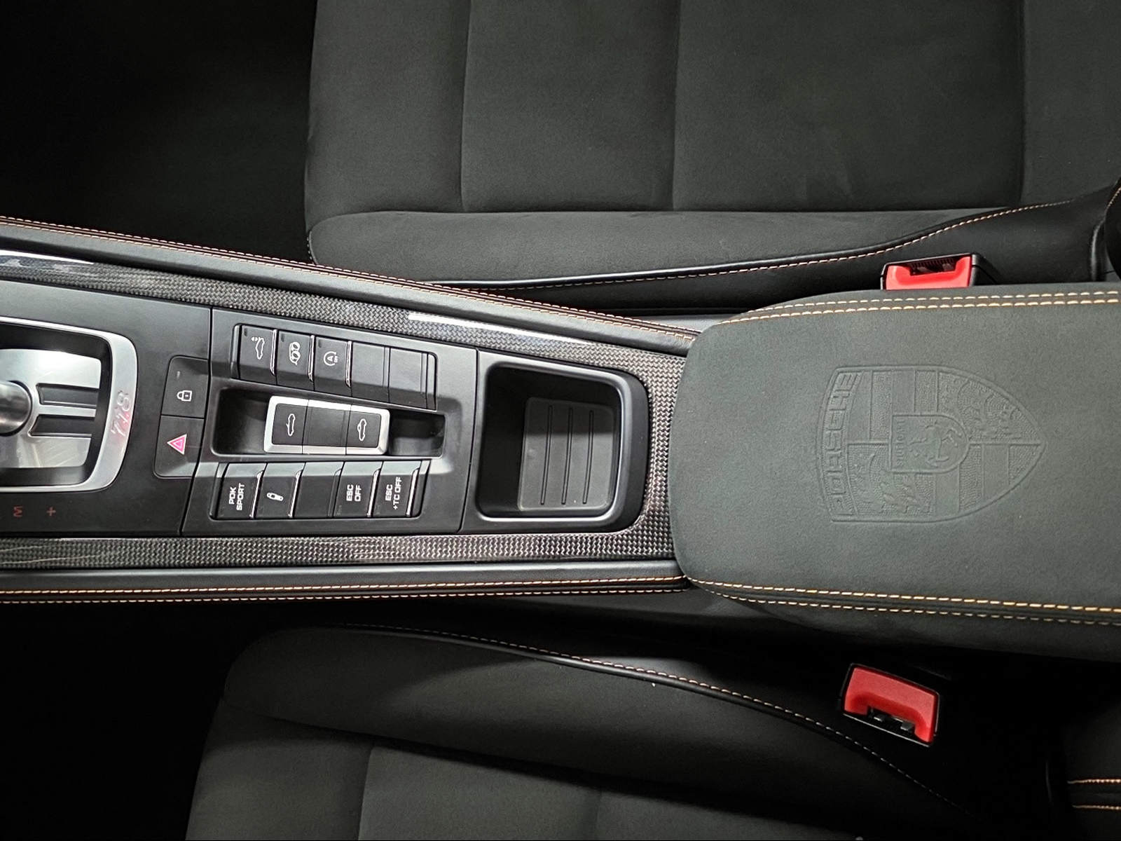 PORSCHE 718 Boxster Spyder PDK-image-10