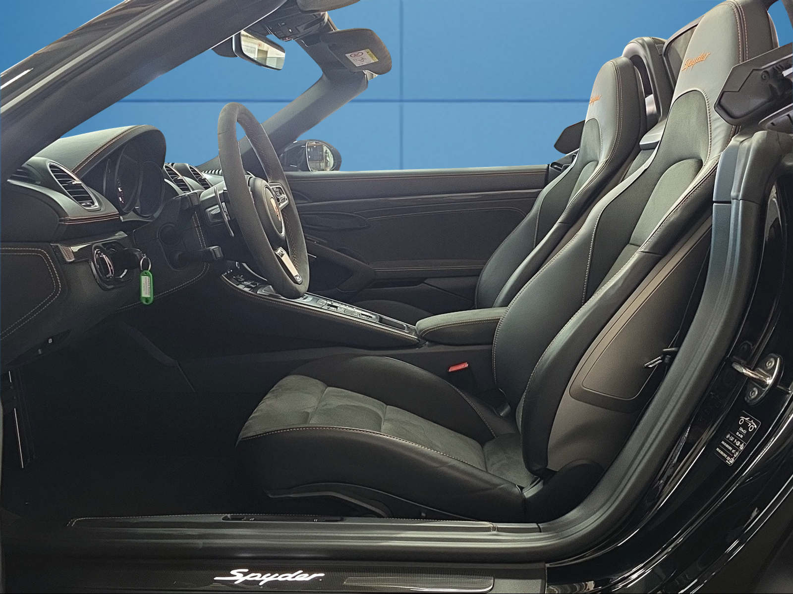 PORSCHE 718 Boxster Spyder PDK-image-11