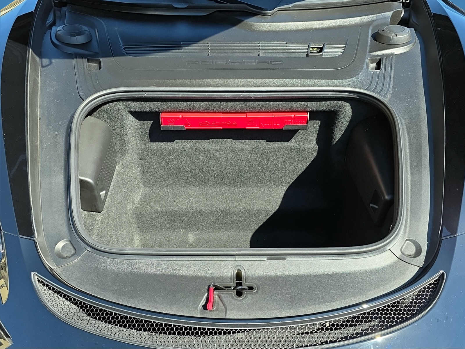 PORSCHE 718 Boxster Spyder PDK-image-9