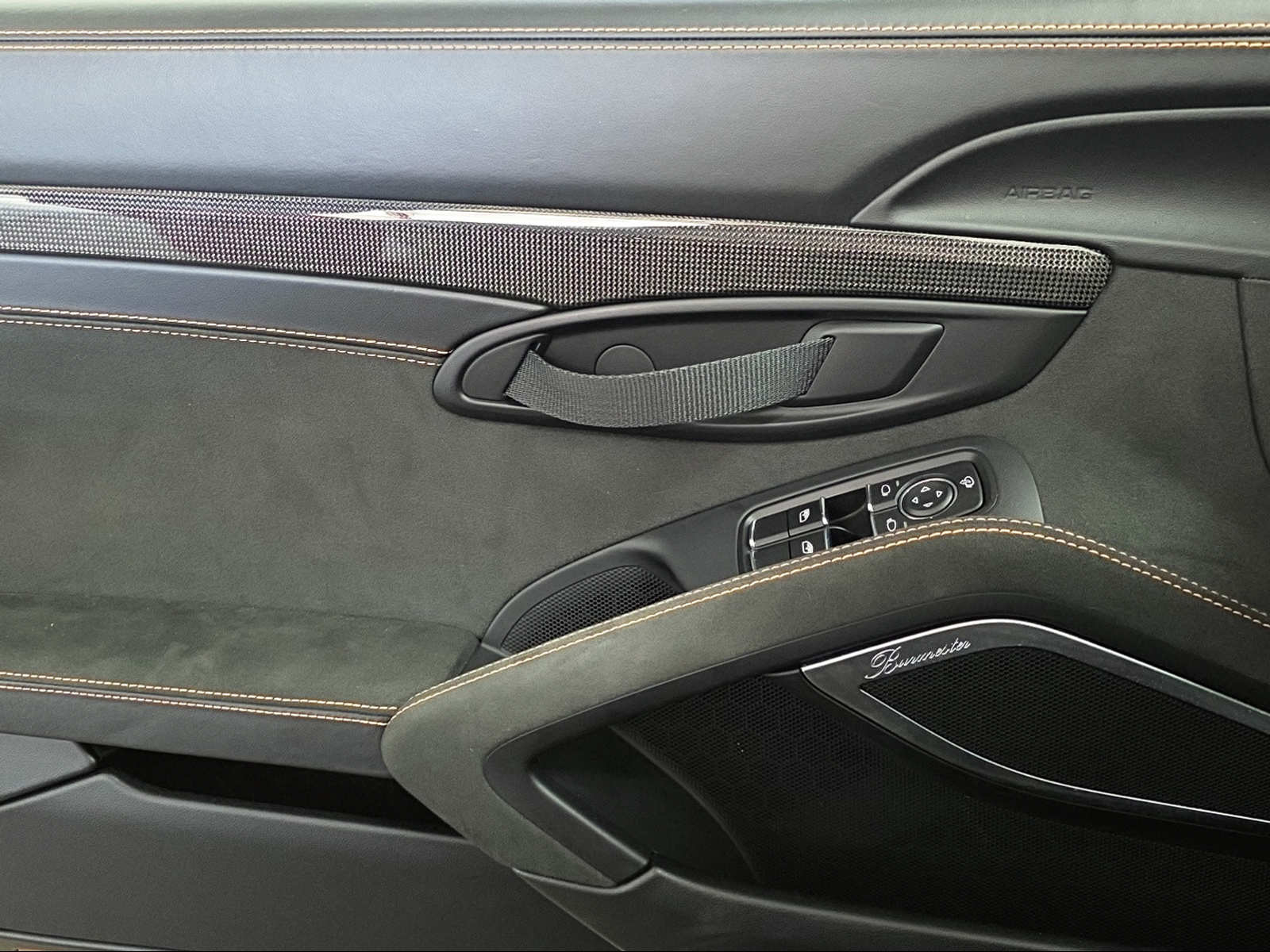 PORSCHE 718 Boxster Spyder PDK-image-15