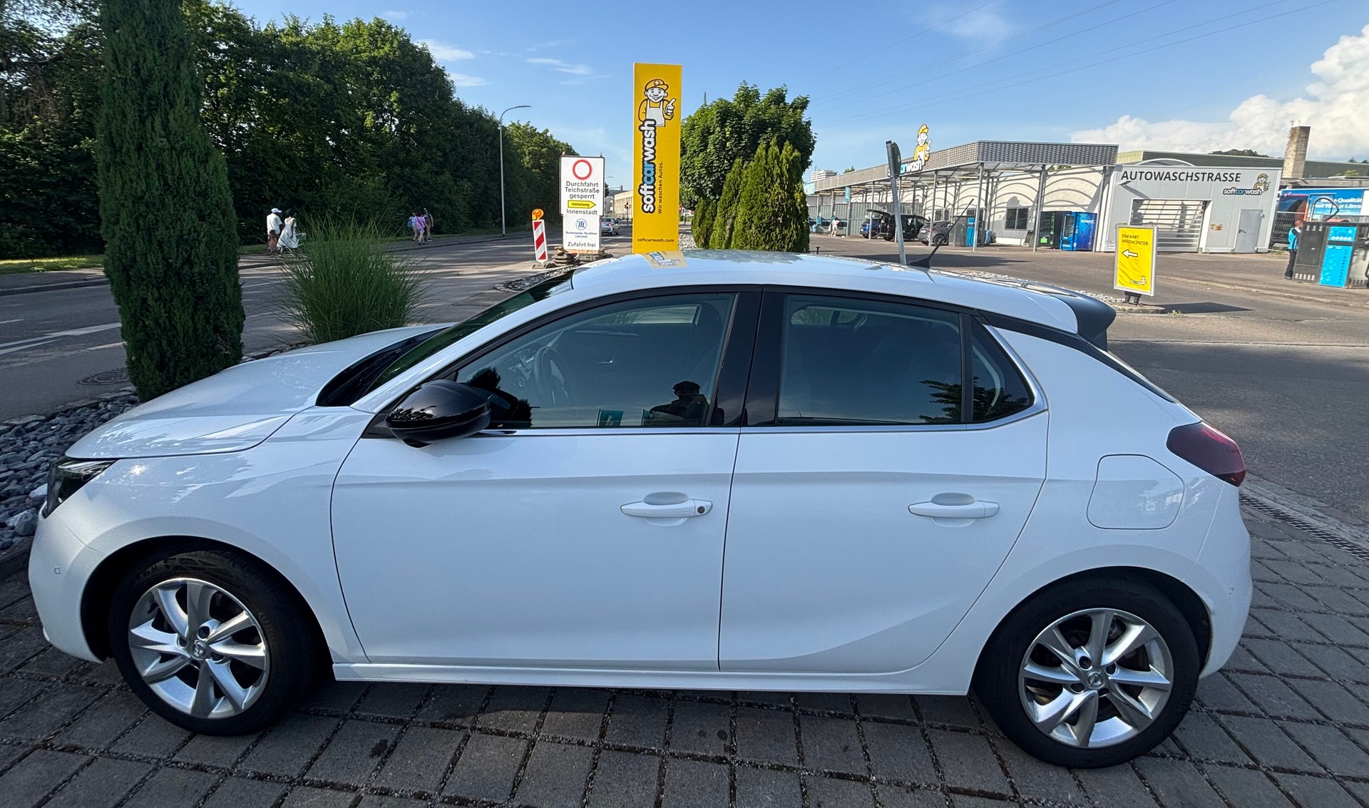 OPEL 1.2 T Elegance-image-1