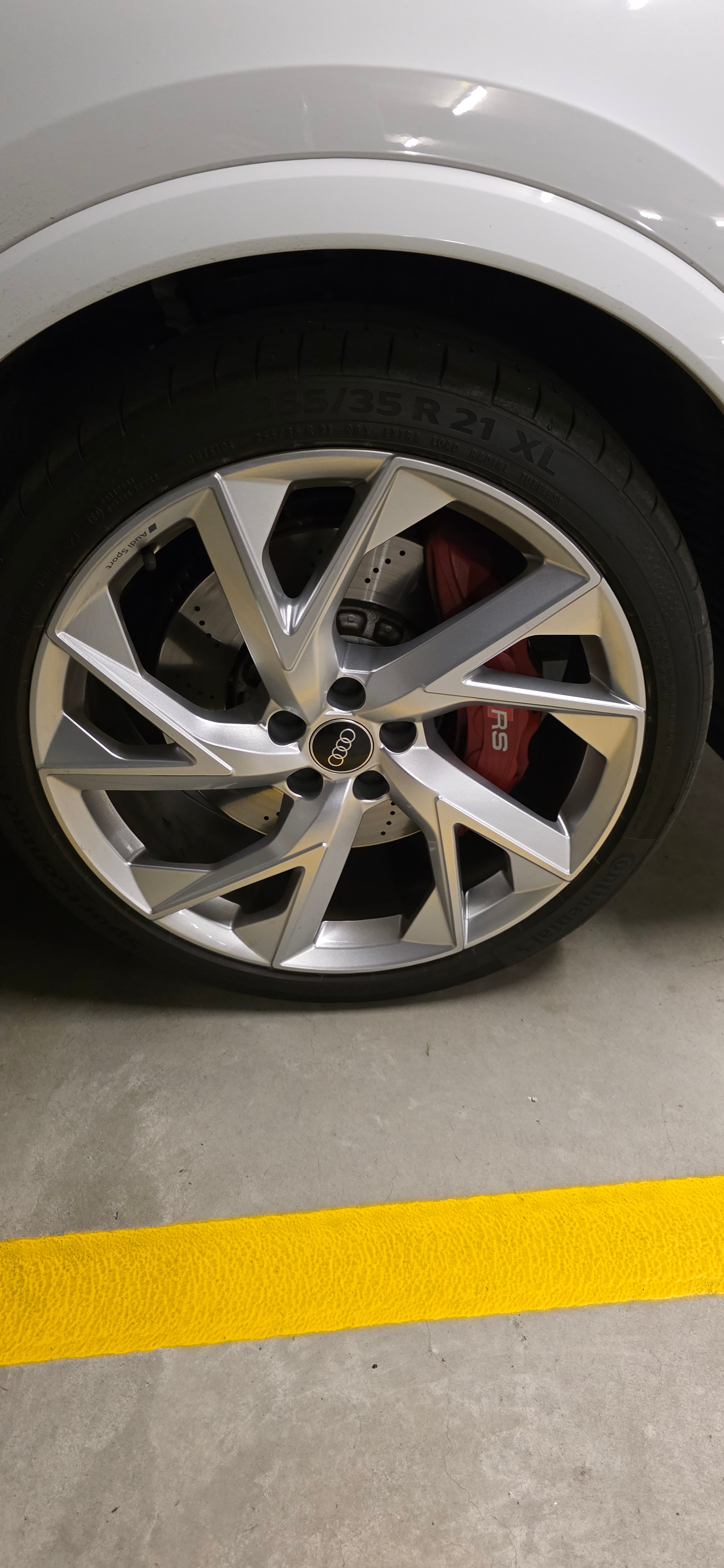 AUDI Audi RS Q3 2.5 TFSI quattro S-Tronic-image-9