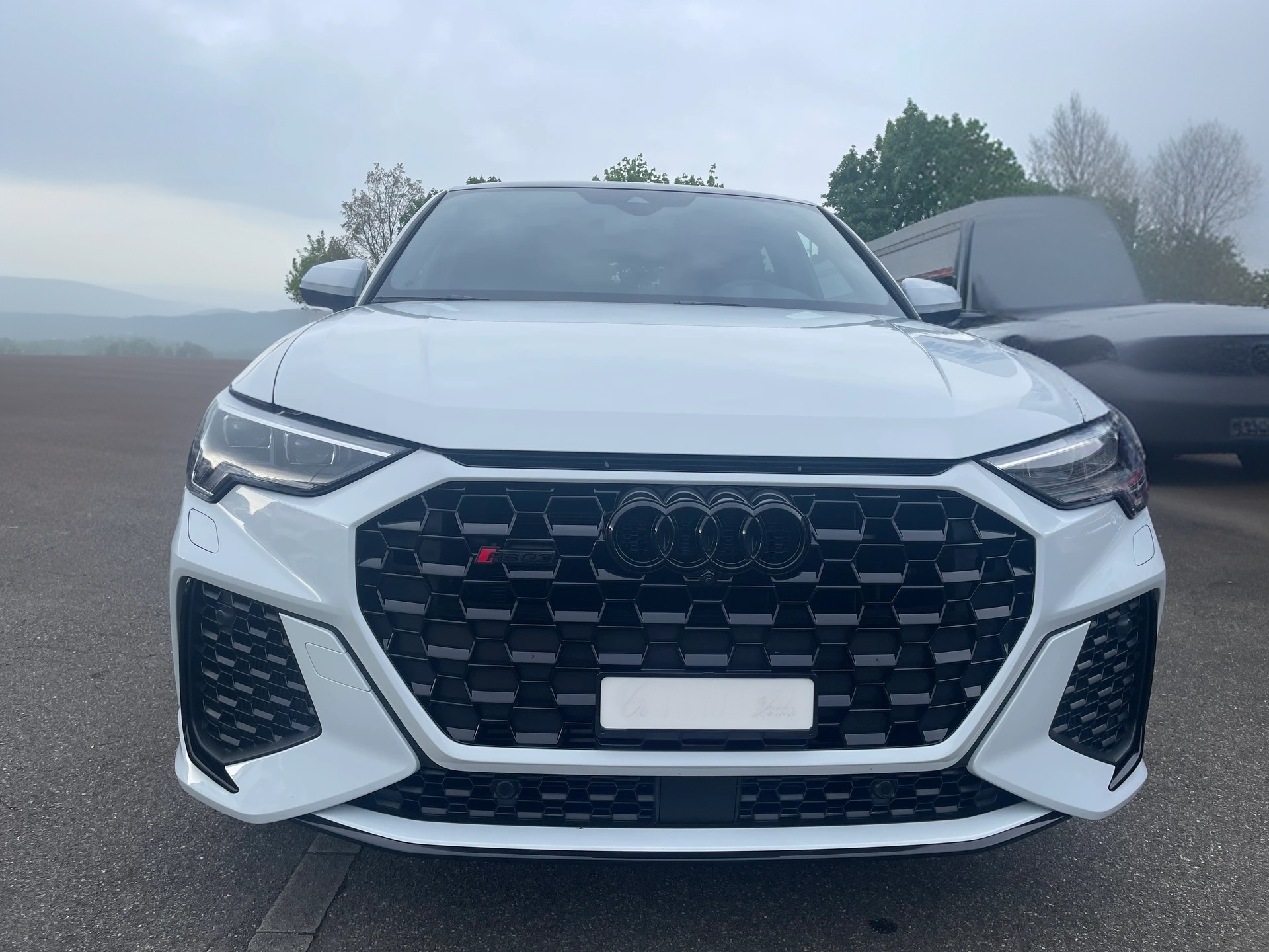 AUDI Audi RS Q3 2.5 TFSI quattro S-Tronic-image-2