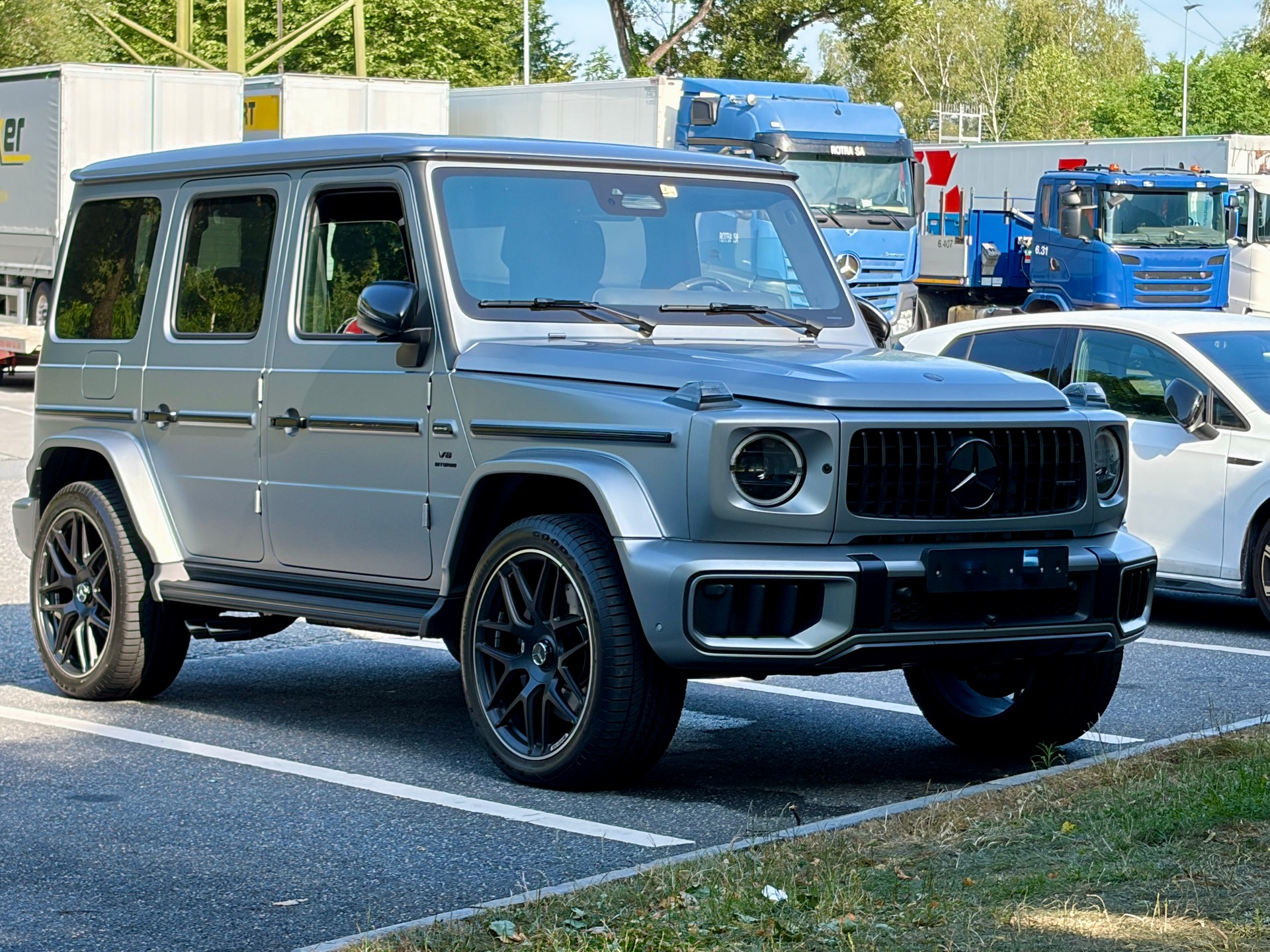 MERCEDES-BENZ G 63 AMG-image-0