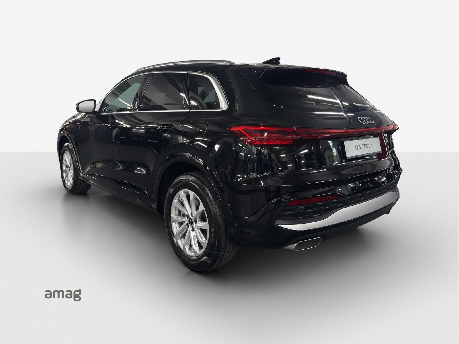 AUDI Q5 e-hybrid quattro 220 kW S-tronic-image-2