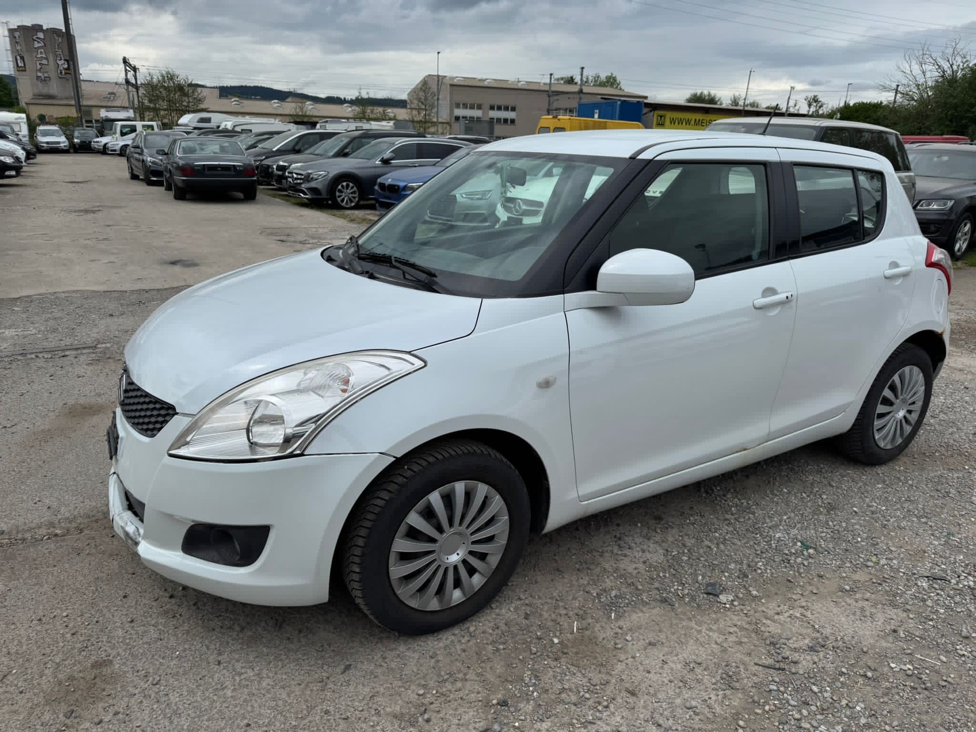 SUZUKI Swift 1.2i 16V GL Top 4x4-image-2