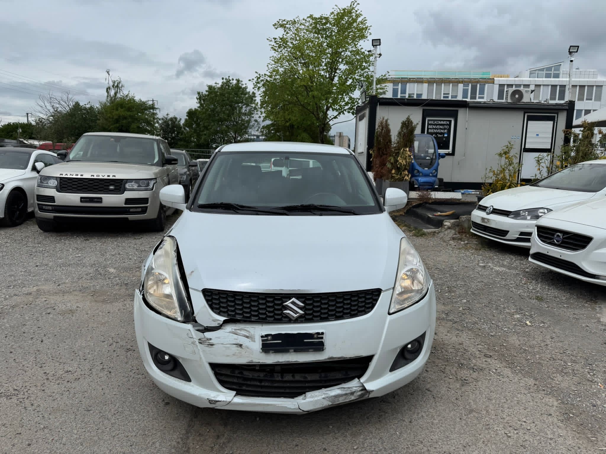 Car photo