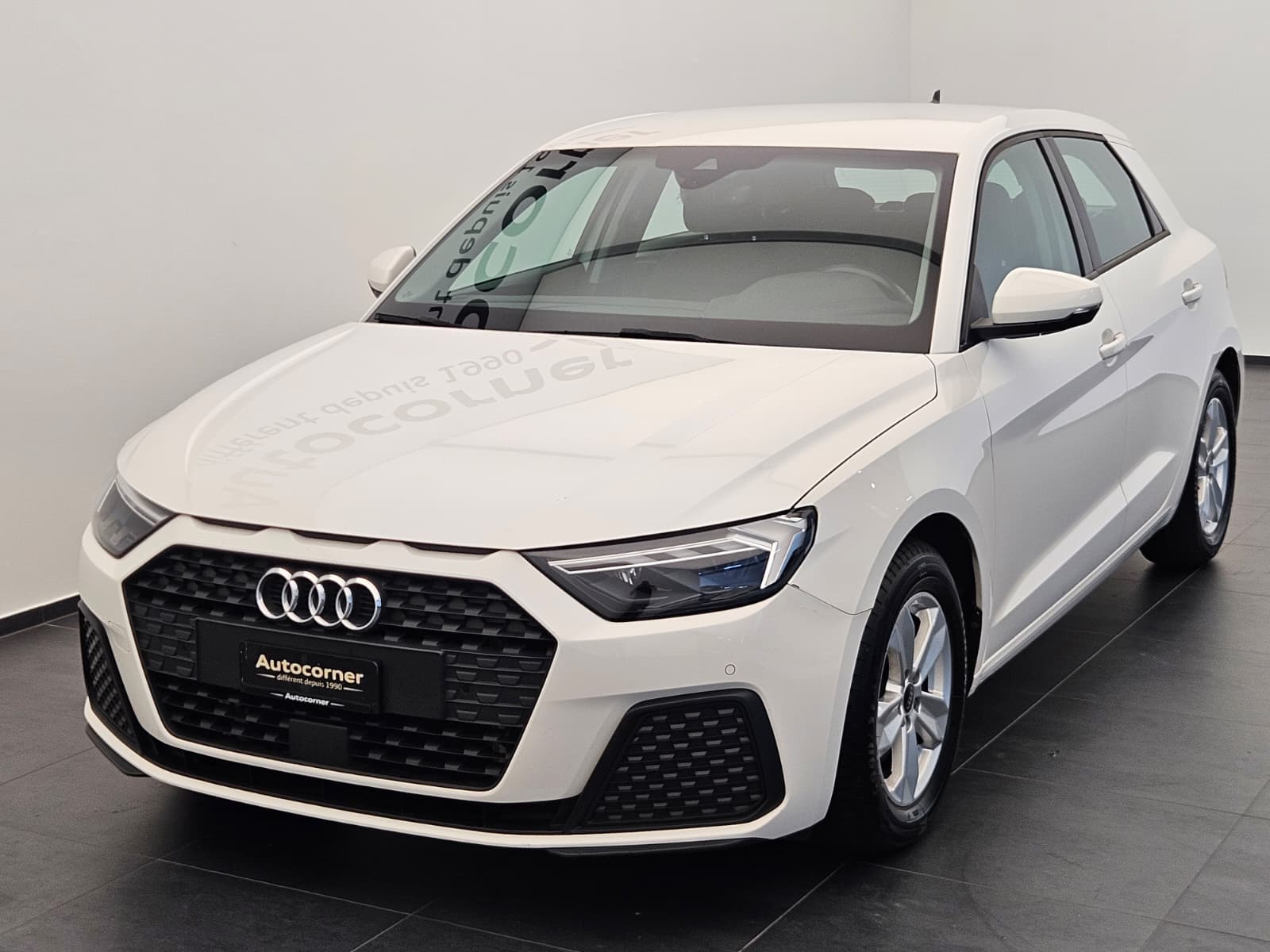 AUDI A1 Sportback 30 TFSI advanced Attraction S-tronic-image-2