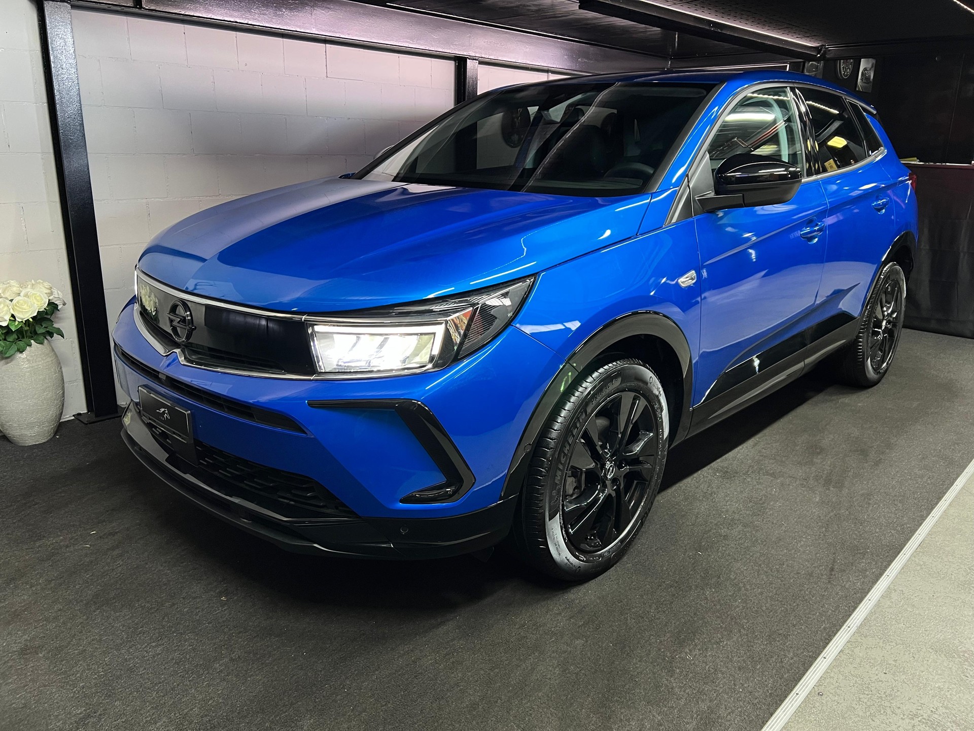 OPEL Grandland 1.2i TP GS Line Automatik * Ch-Fahrzeug * Pack Technologie * Apple Car Play * Leasing AB 290.- Ohne Anzahlung *-image-1