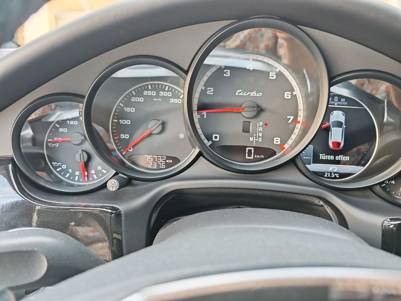 PORSCHE Panamera Turbo 4.8 PDK-image-14