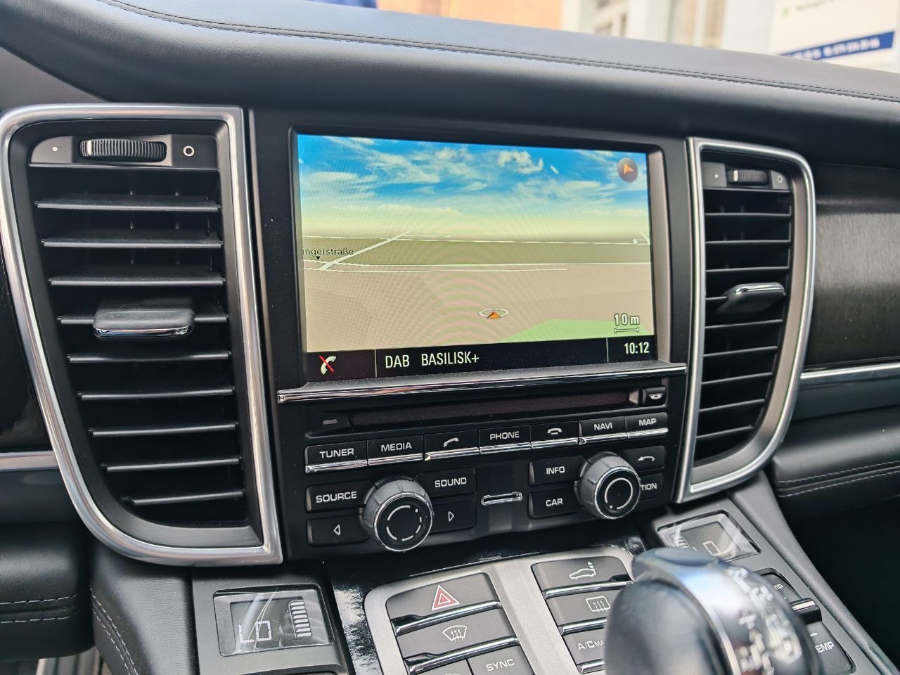 PORSCHE Panamera Turbo 4.8 PDK-image-8