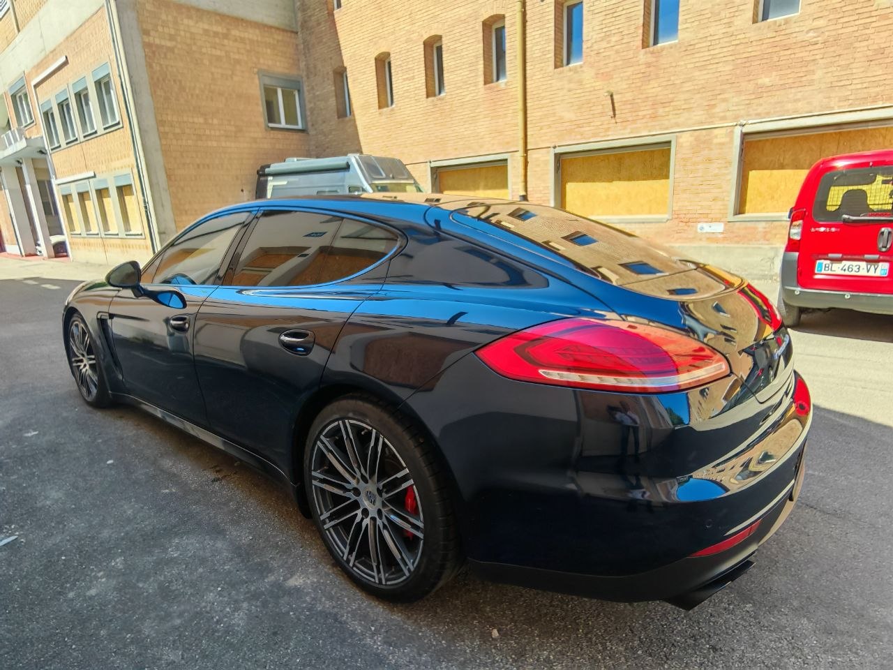 PORSCHE Panamera Turbo 4.8 PDK-image-4