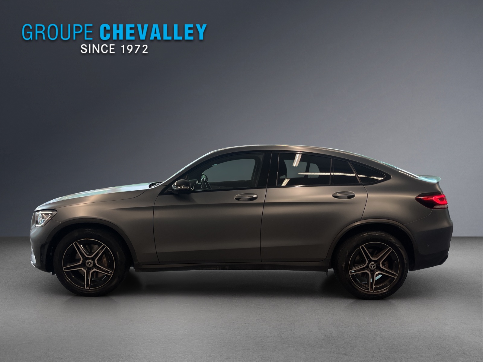 MERCEDES-BENZ GLC Coupe 200 AMG Line 4M-showroom-element-3