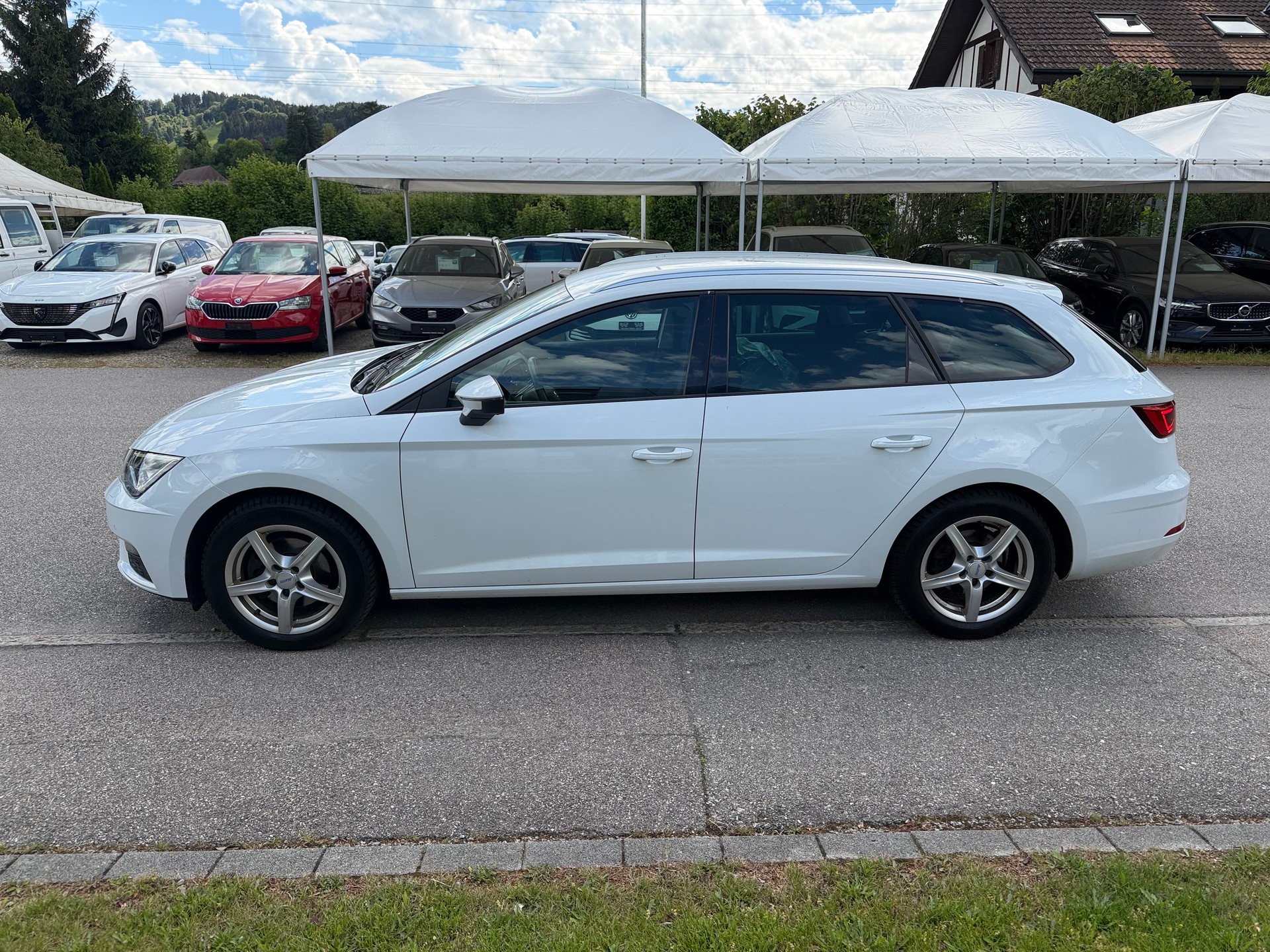 SEAT Leon ST 2.0 TDI CR Style 4Drive DSG-image-3