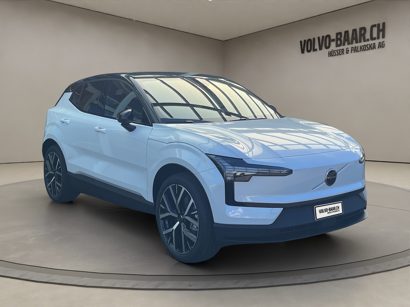 VOLVO EX 30 E60 Plus-image-6