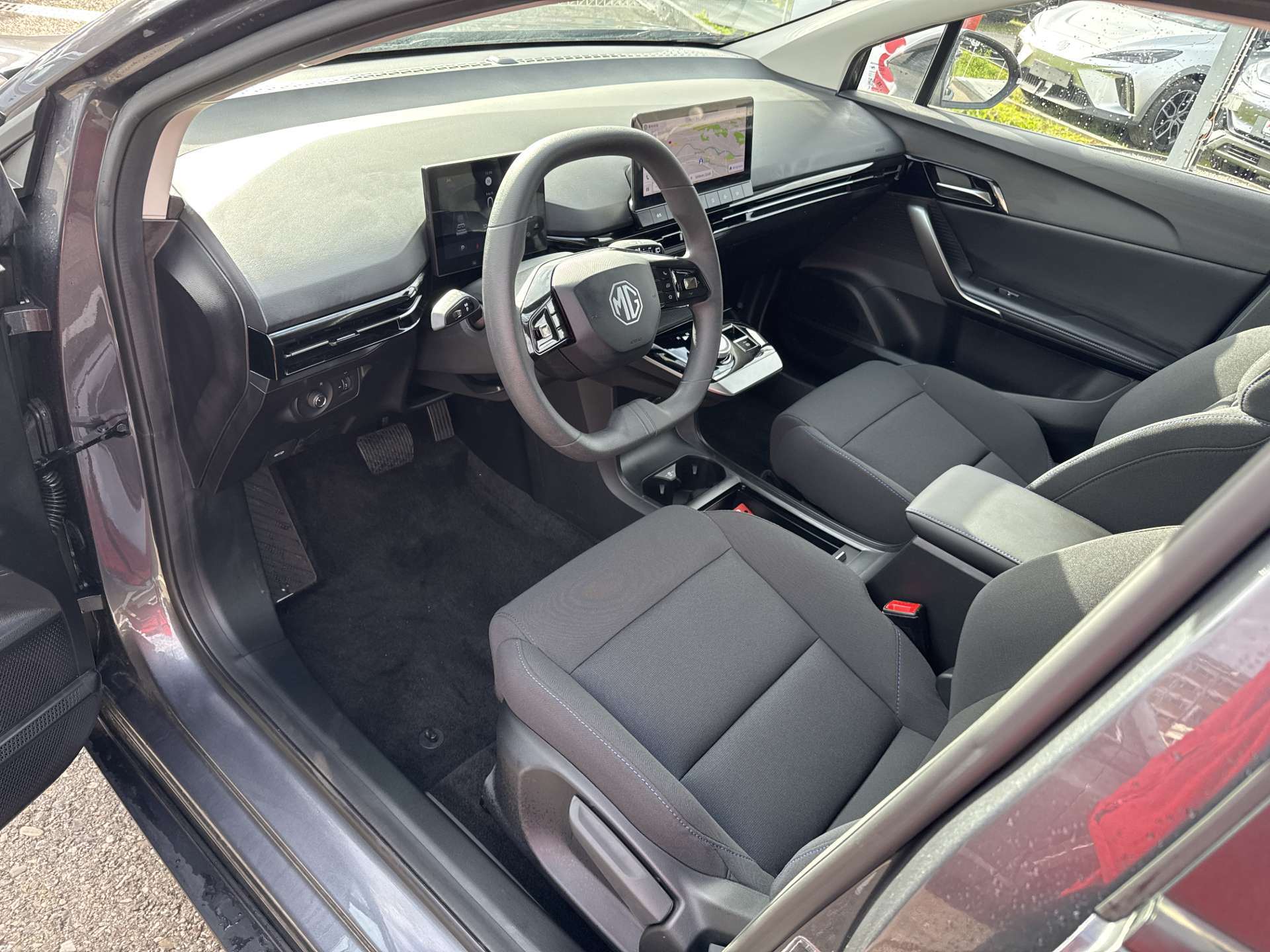 MG 4 EV 49,8kWh Standard NEW Battery Technology Automat-image-5