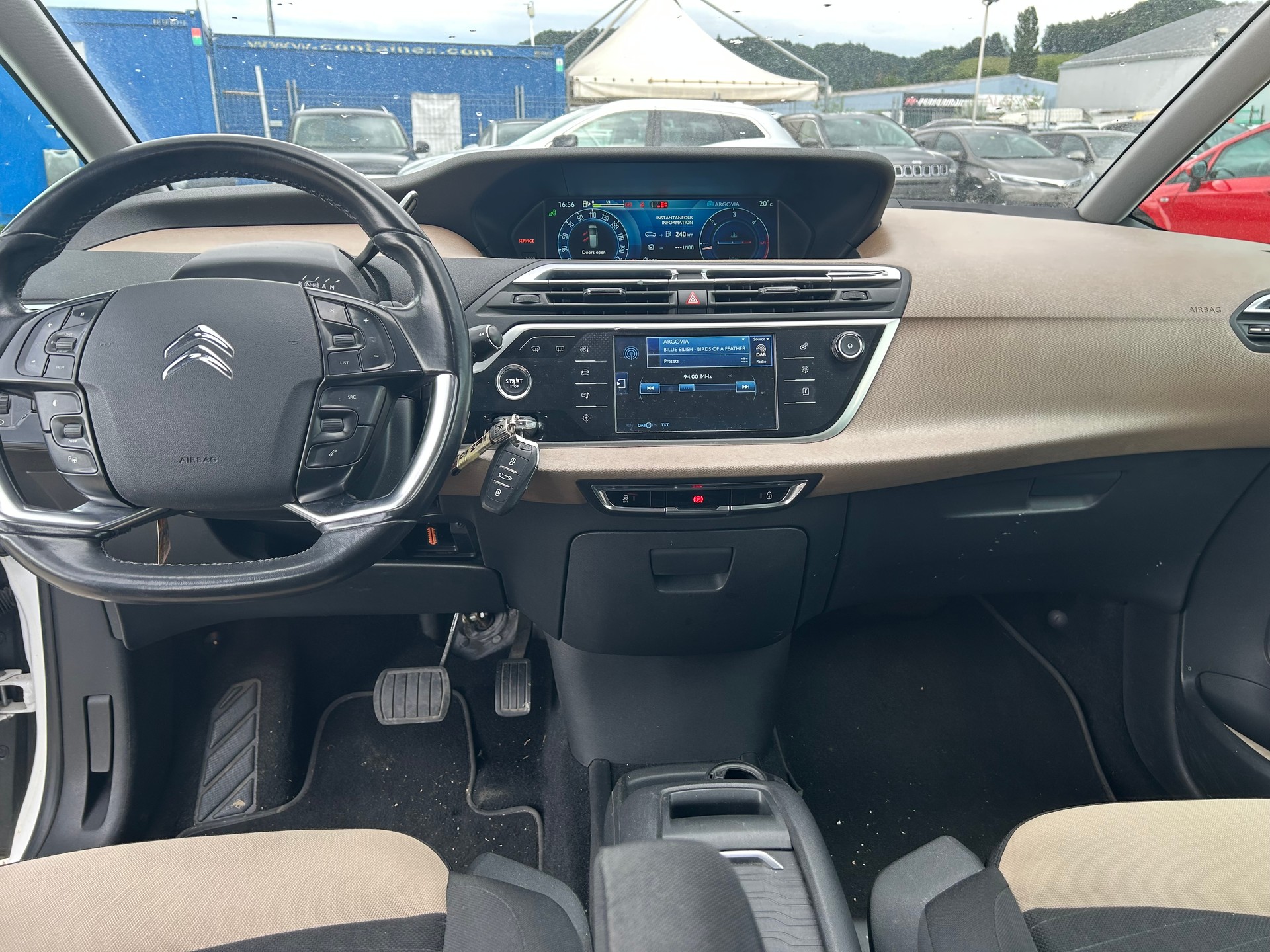 CITROEN Grand C4 Picasso 1.6 e-HDi Exclusive EGS6-image-6